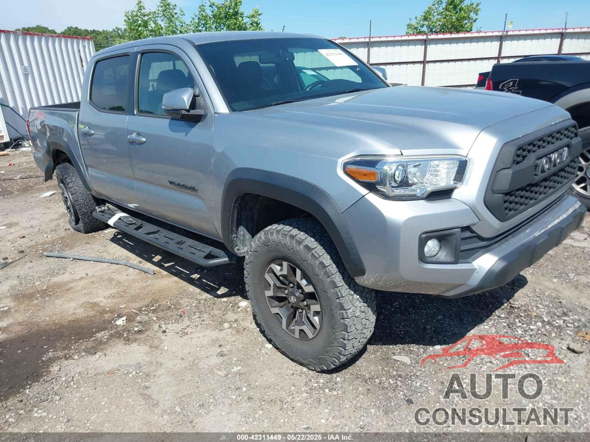 TOYOTA TACOMA 2017 - 5TFCZ5AN3HX070007