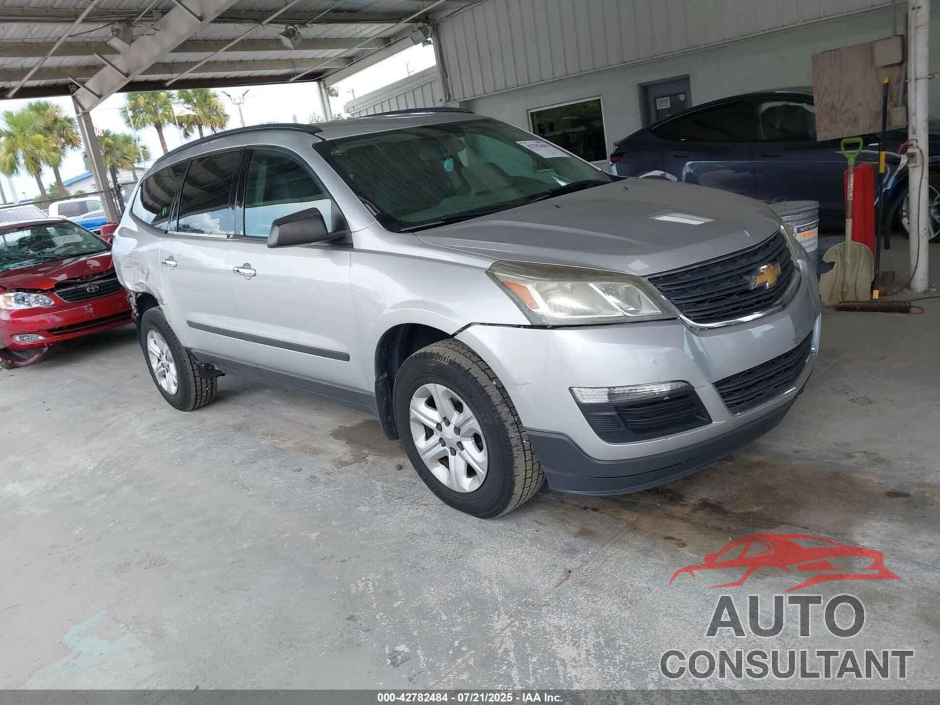 CHEVROLET TRAVERSE 2017 - 1GNKRFEDXHJ345336