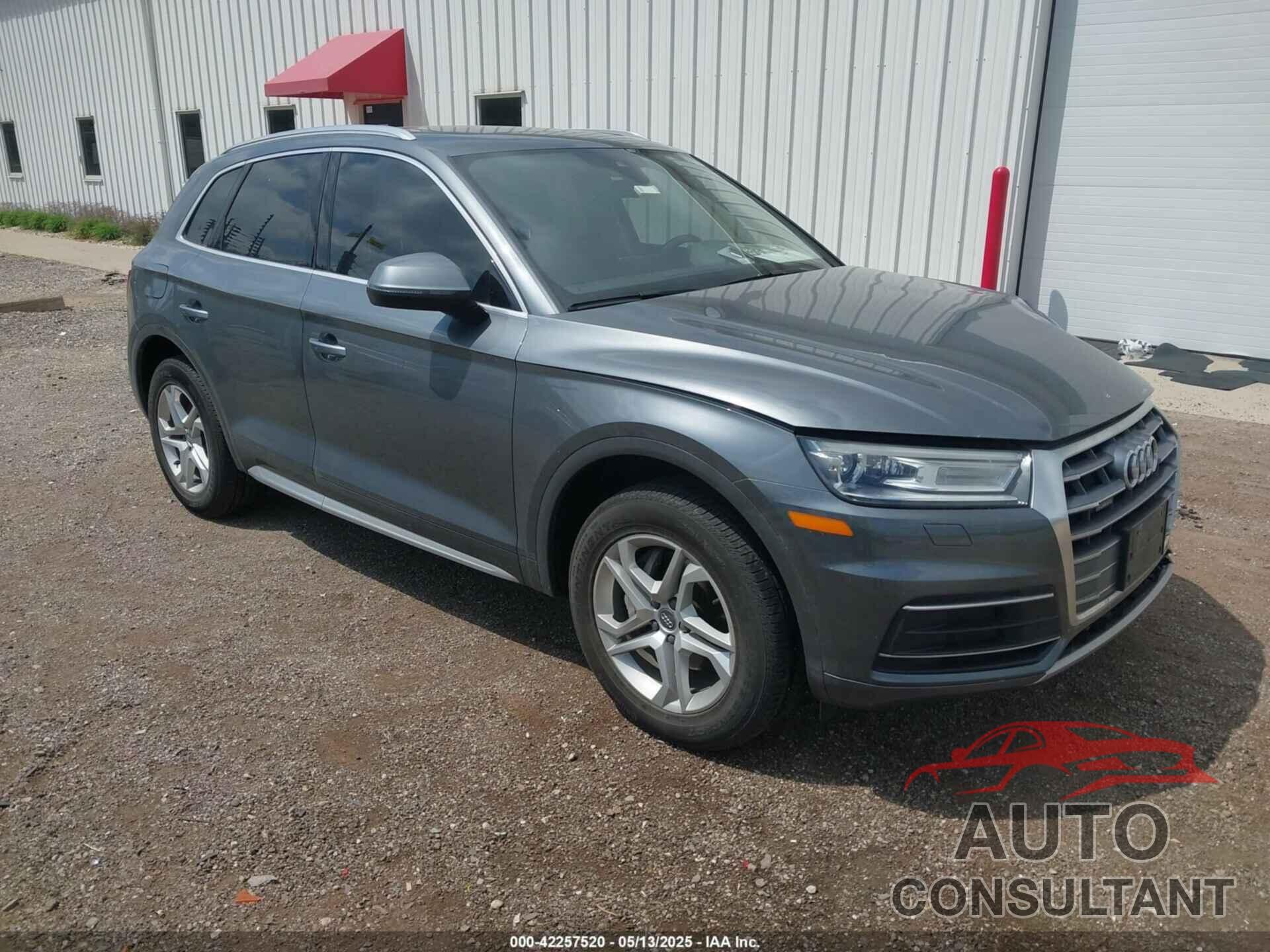 AUDI Q5 2019 - WA1ANAFY0K2123808