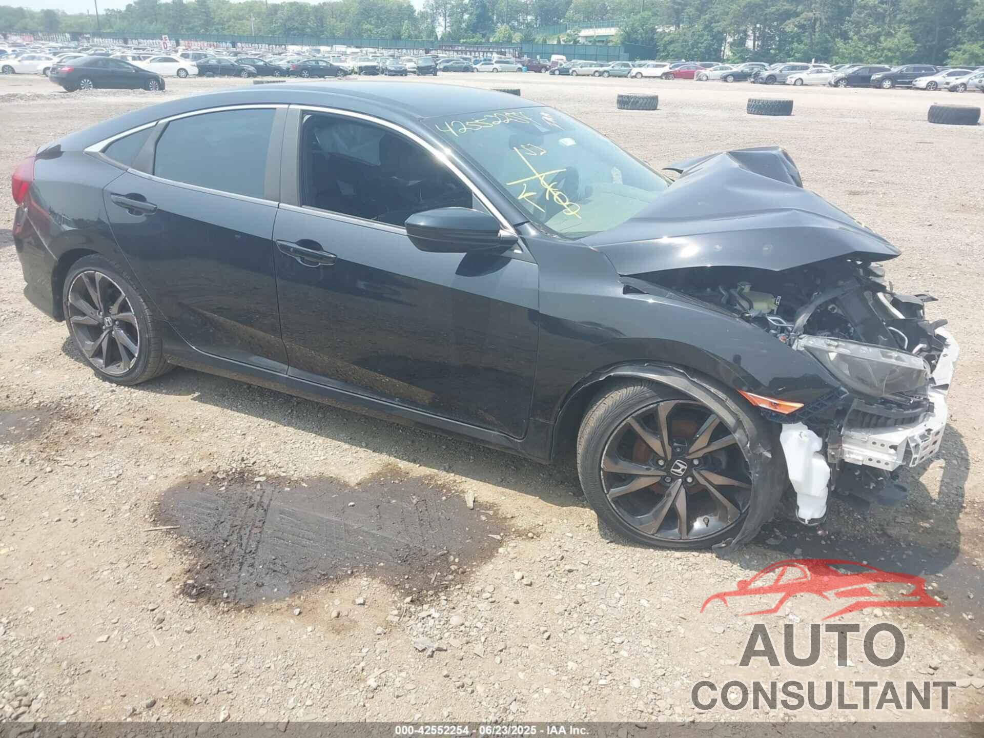 HONDA CIVIC 2019 - 2HGFC2F80KH506342