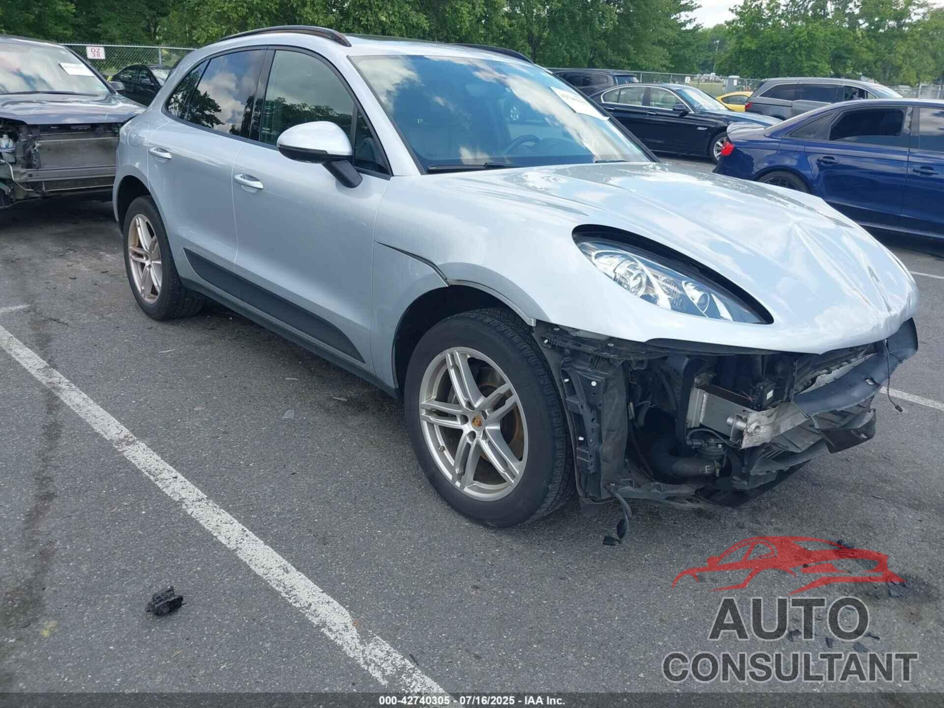 PORSCHE MACAN 2017 - WP1AA2A52HLB08376