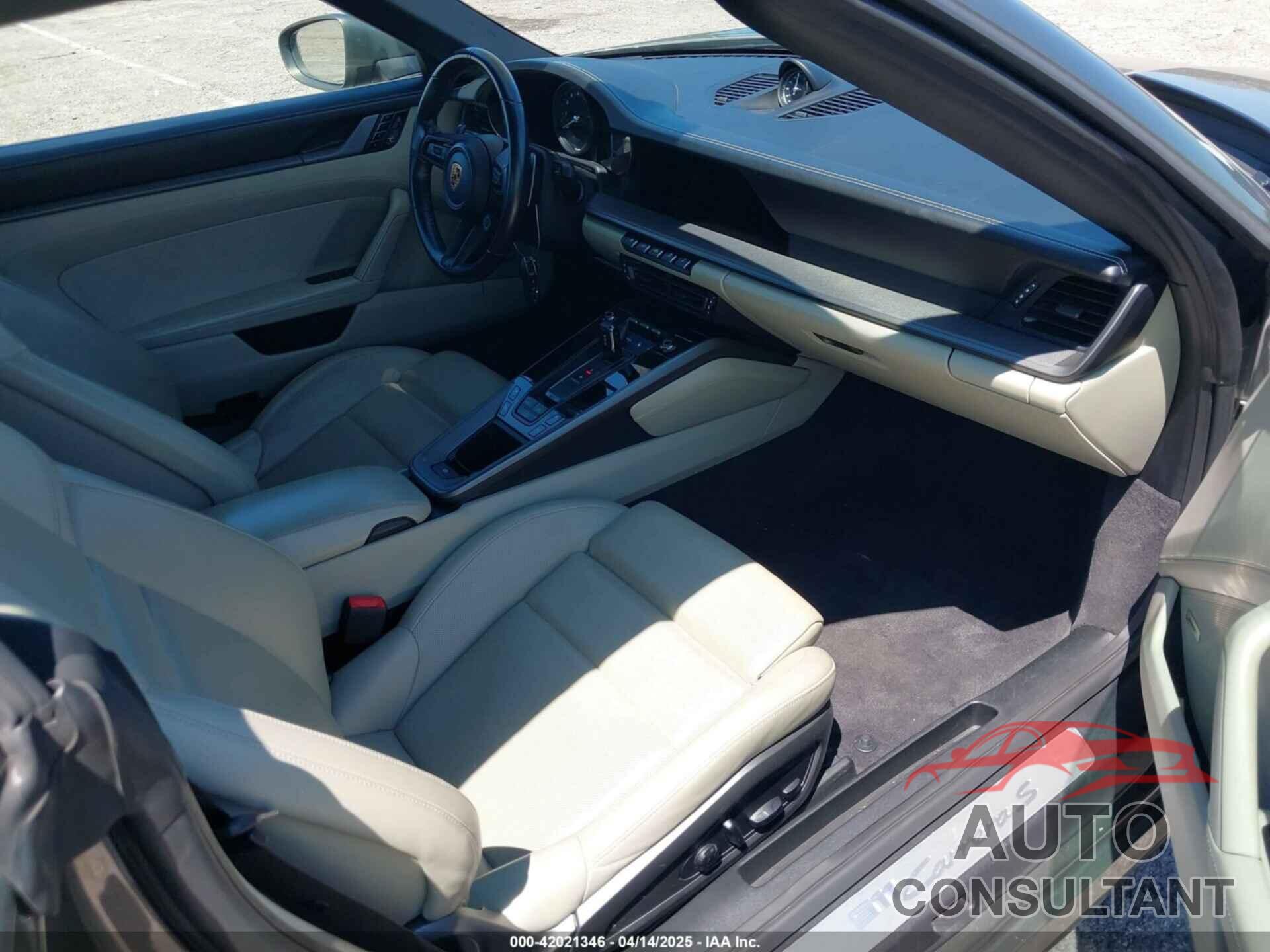 PORSCHE 911 2020 - WP0CB2A97LS263238