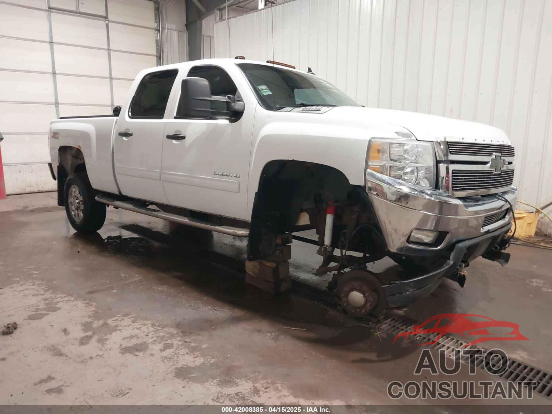 CHEVROLET SILVERADO 2500HD 2011 - 1GC1KXCG0BF190396