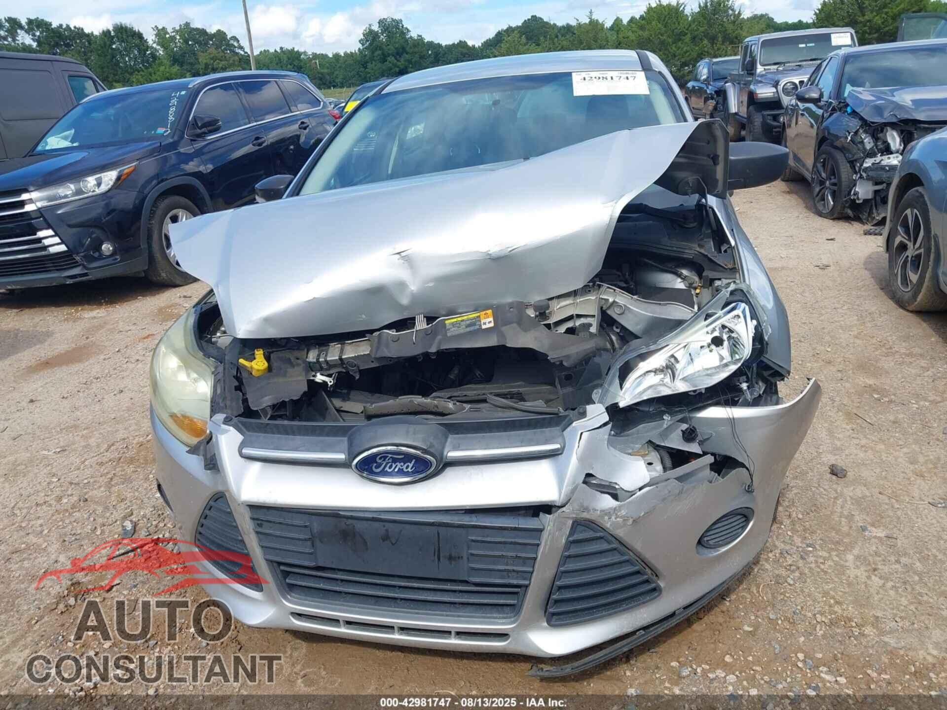 FORD FOCUS 2012 - 1FAHP3E26CL427007