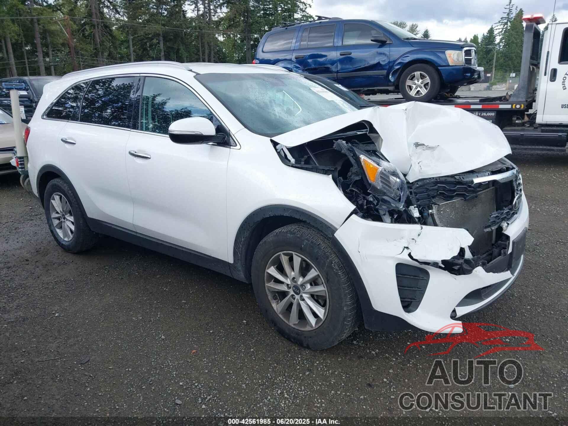 KIA SORENTO 2019 - 5XYPG4A30KG590451