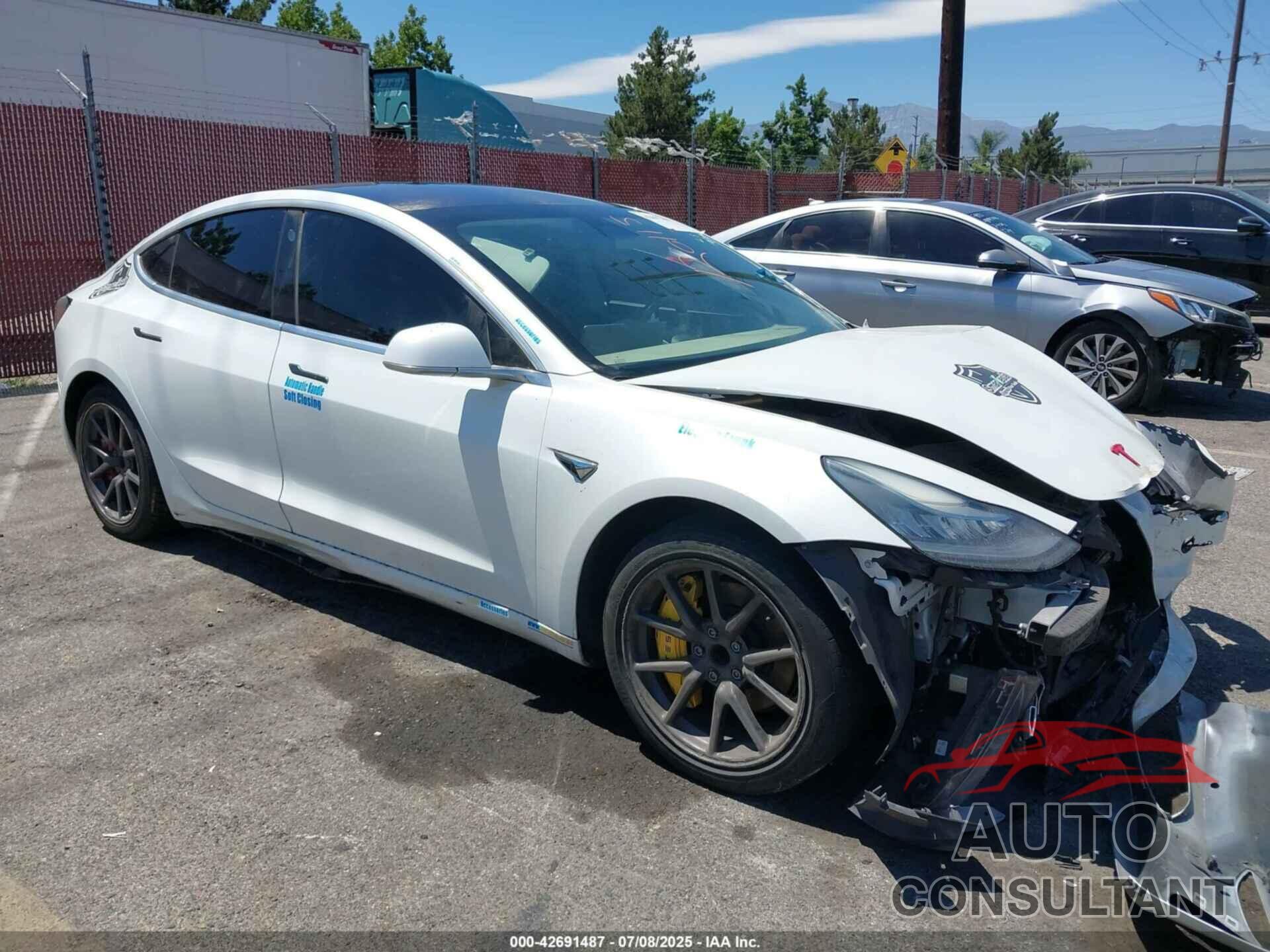 TESLA MODEL 3 2019 - 5YJ3E1EA8KF309791