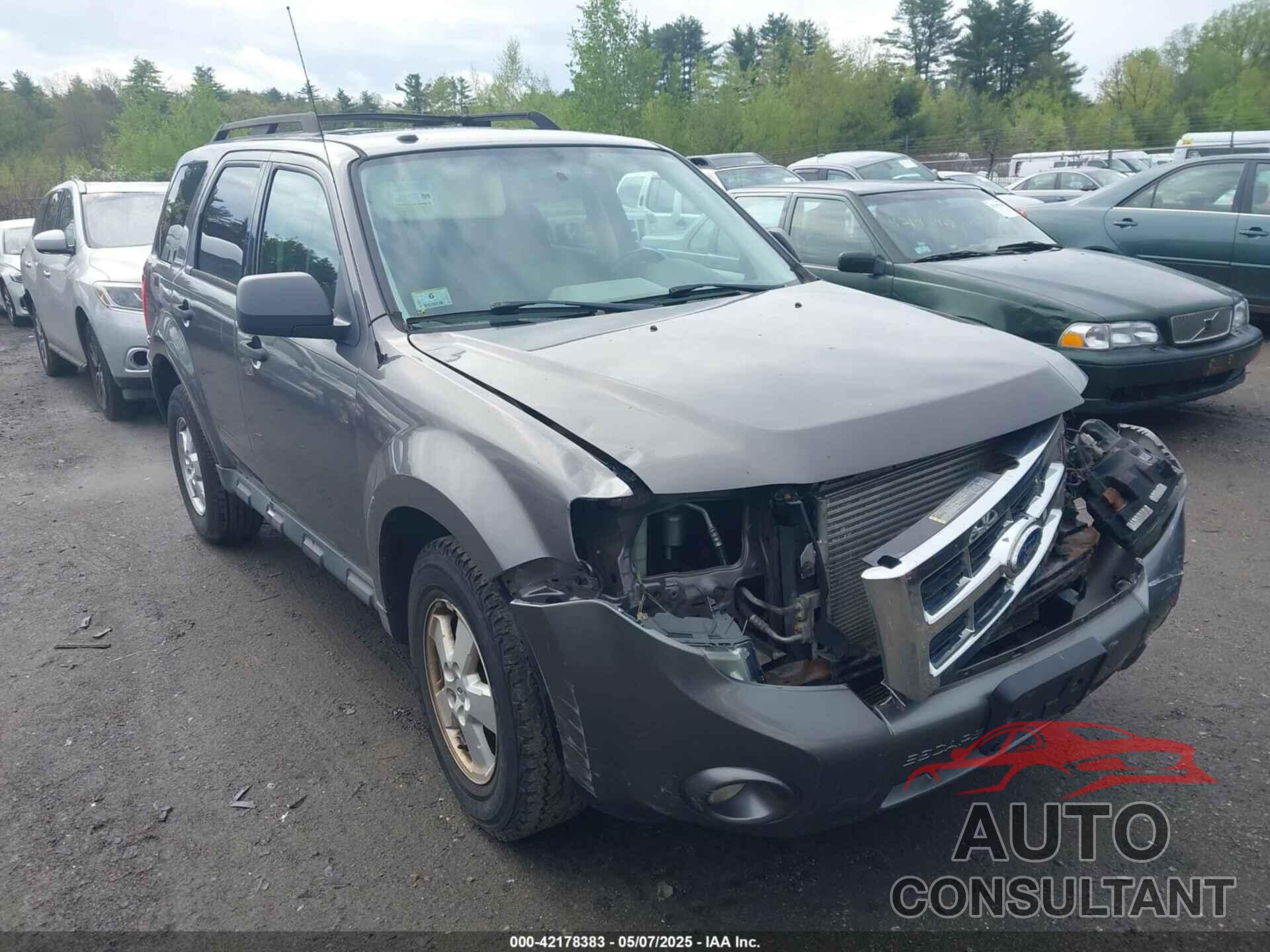 FORD ESCAPE 2010 - 1FMCU0D77AKC63127