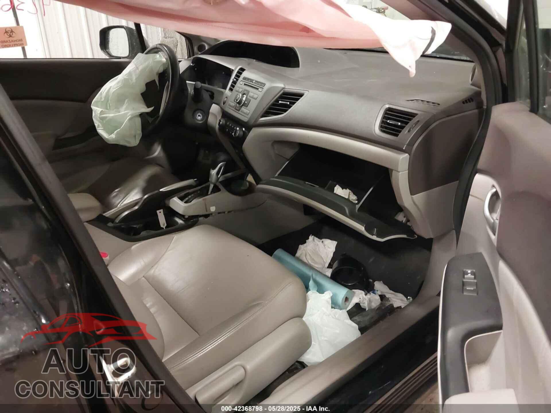 HONDA CIVIC 2012 - 2HGFB2F90CH596105