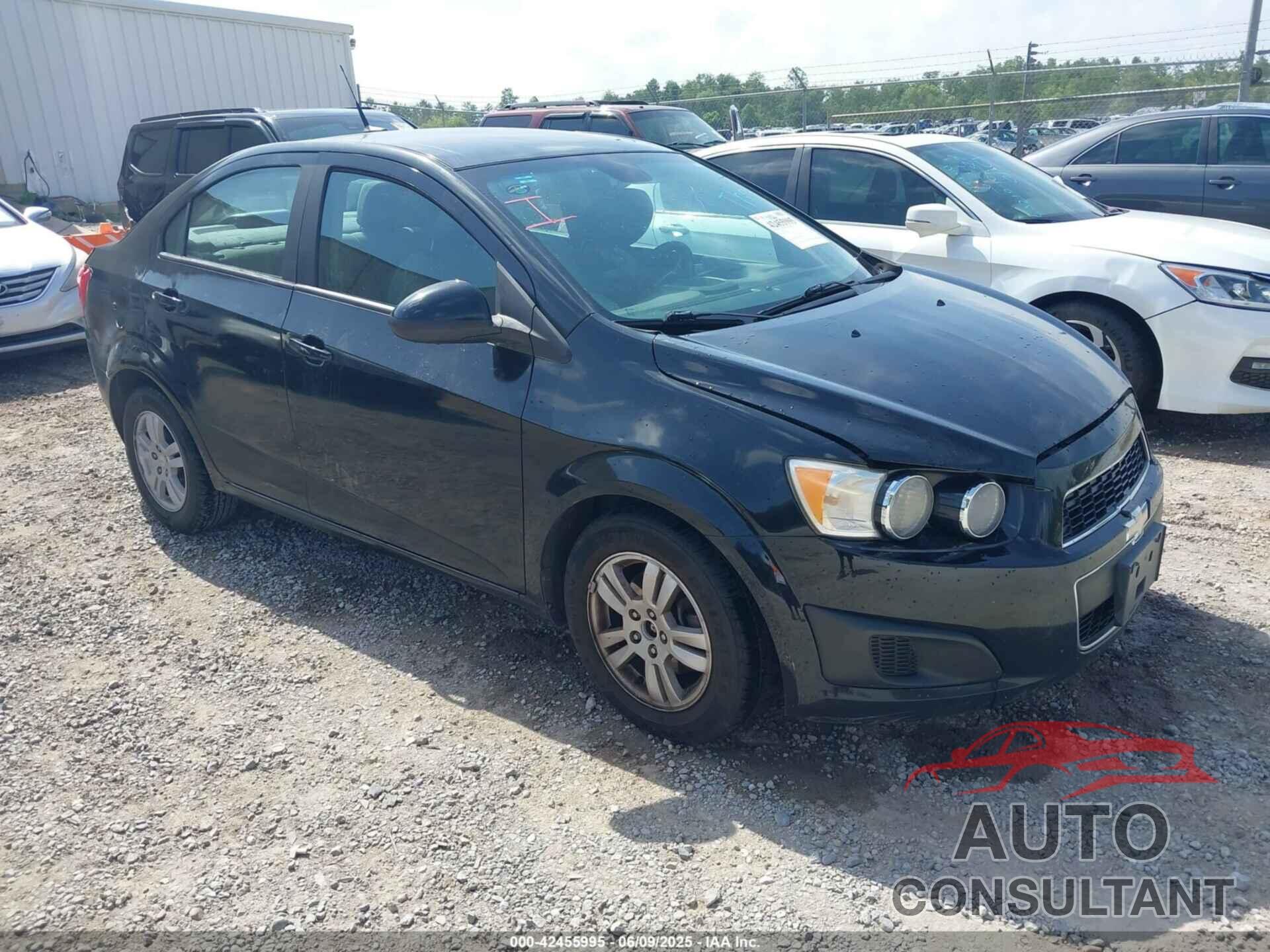 CHEVROLET SONIC 2012 - 1G1JA5SH1C4151890