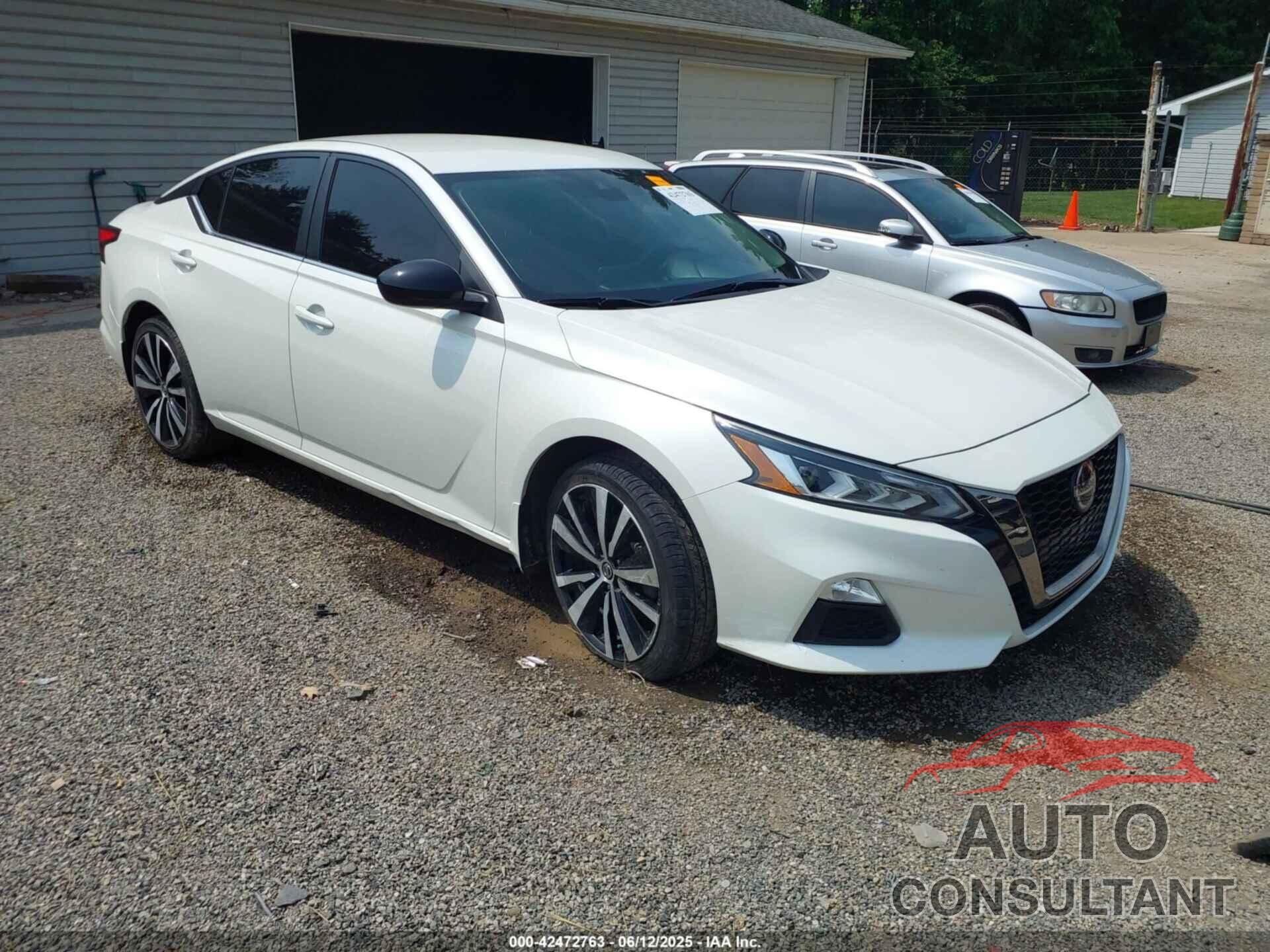 NISSAN ALTIMA 2020 - 1N4BL4CW0LC101801