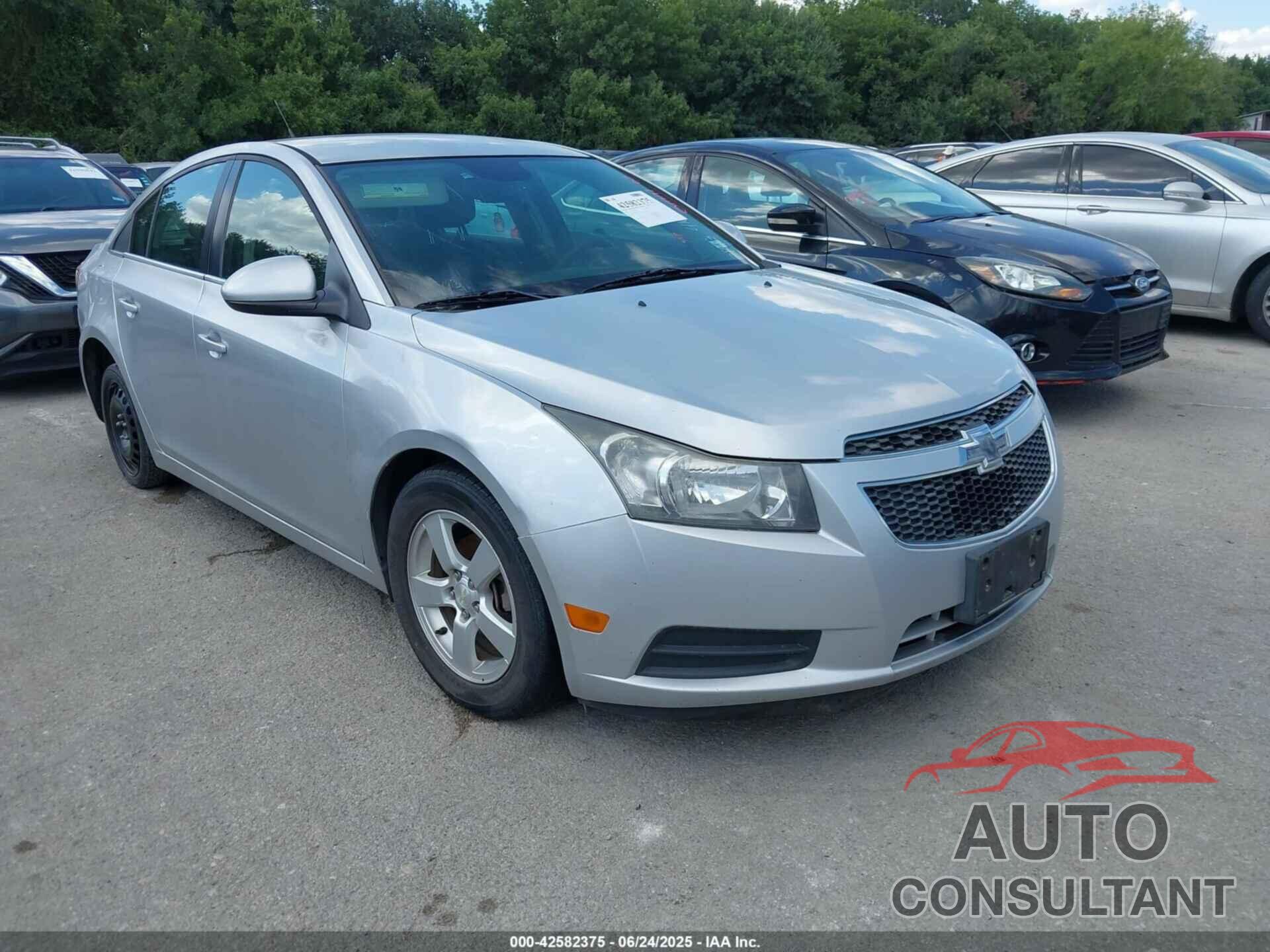 CHEVROLET CRUZE 2014 - 1G1PC5SB8E7410649