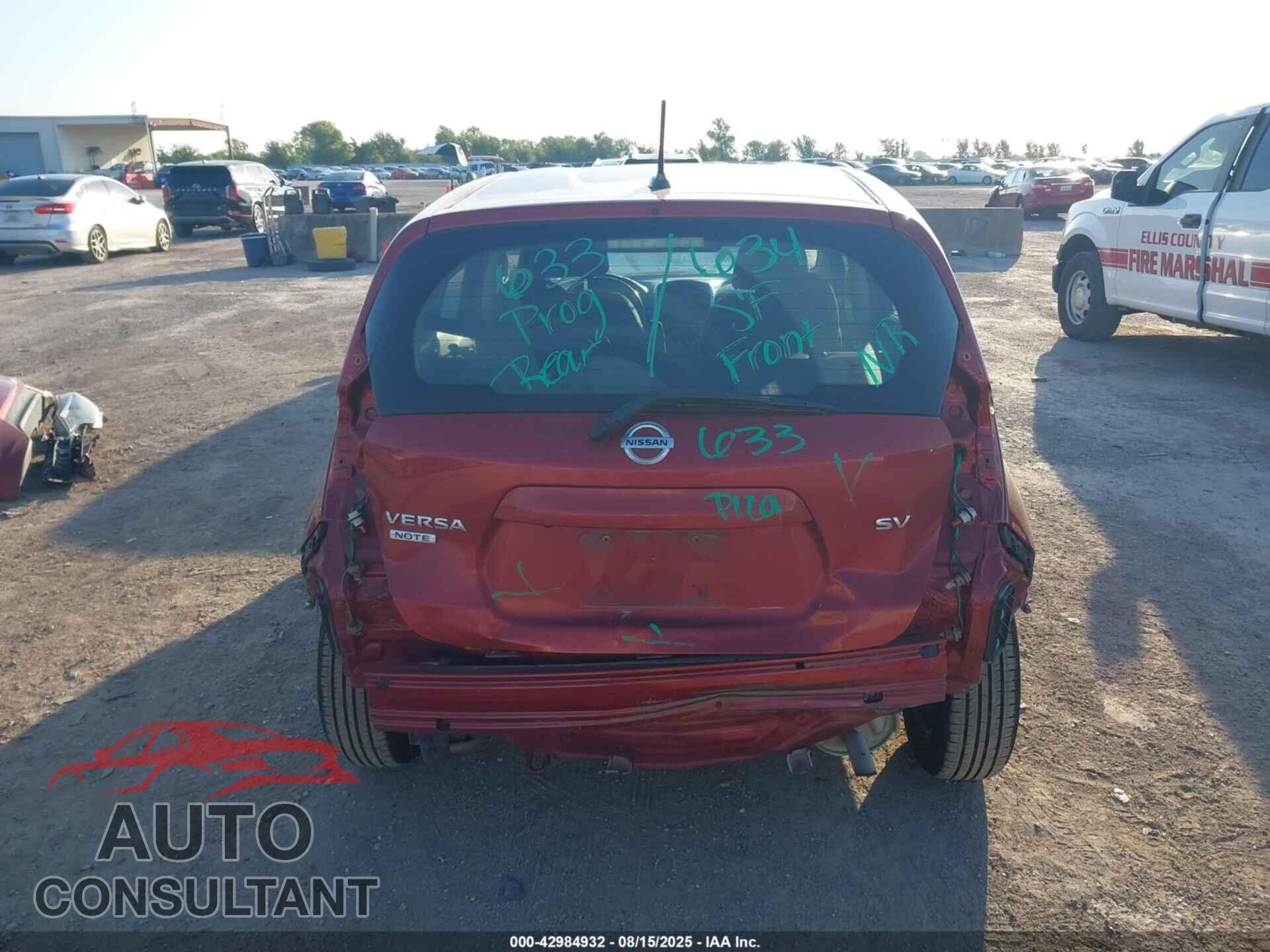 NISSAN VERSA NOTE 2017 - 3N1CE2CP3HL373604