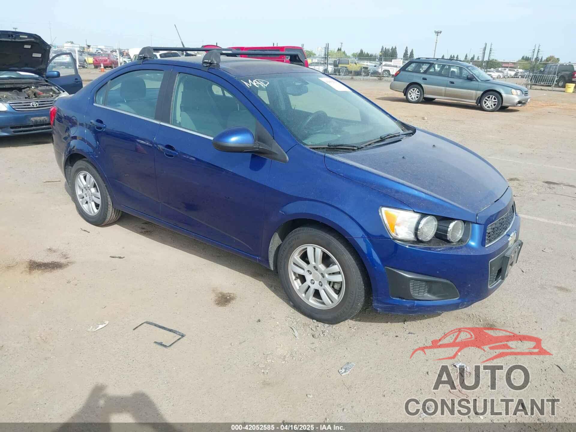 CHEVROLET SONIC 2014 - 1G1JC5SH7E4192263