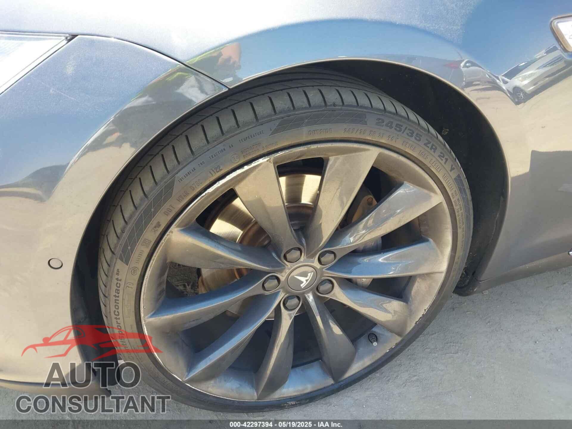 TESLA MODEL S 2014 - 5YJSA1H15EFP65285