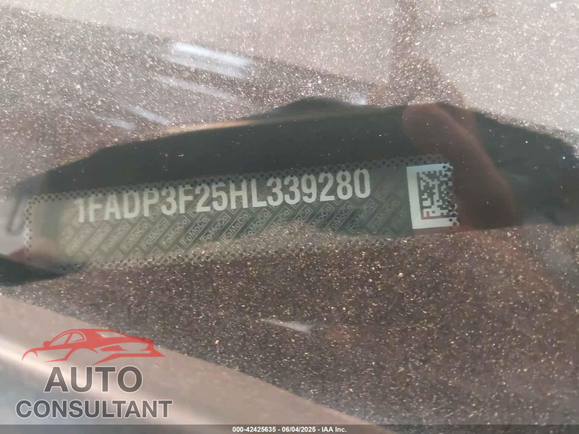 FORD FOCUS 2017 - 1FADP3F25HL339280