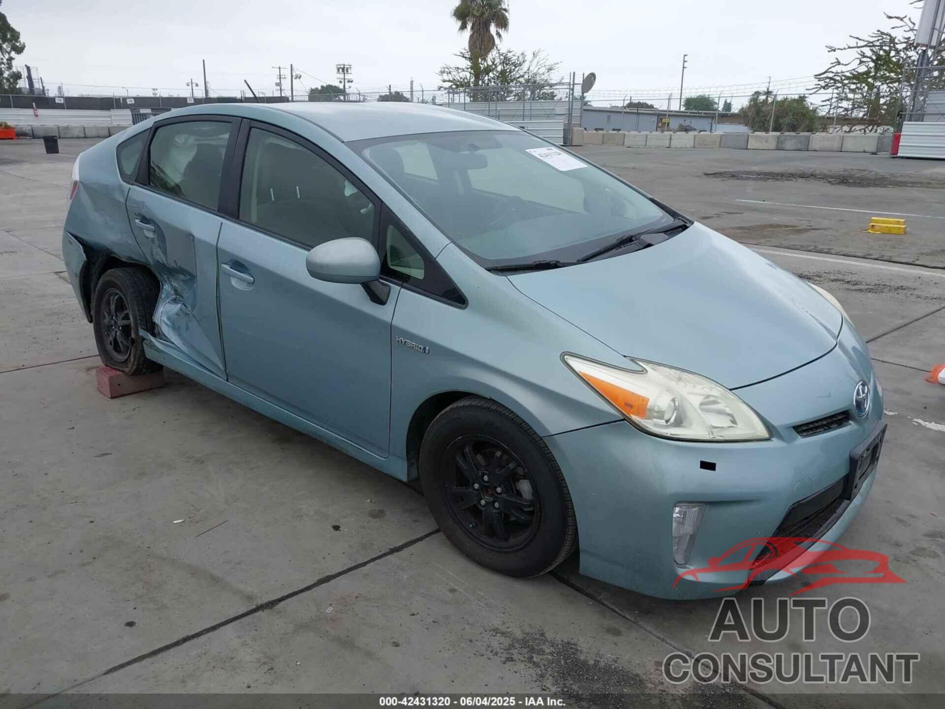 TOYOTA PRIUS 2013 - JTDKN3DUXD1651676