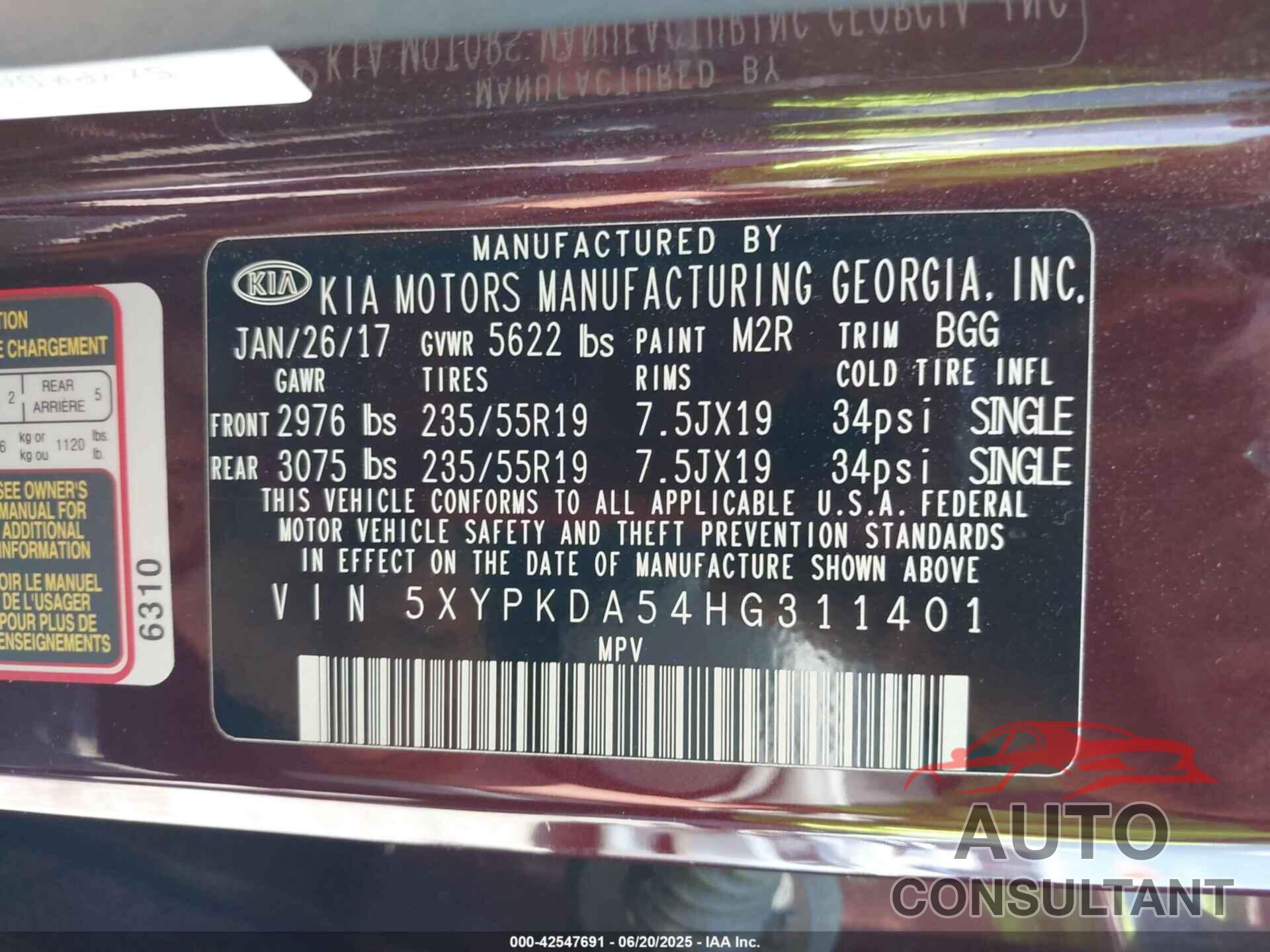 KIA SORENTO 2017 - 5XYPKDA54HG311401
