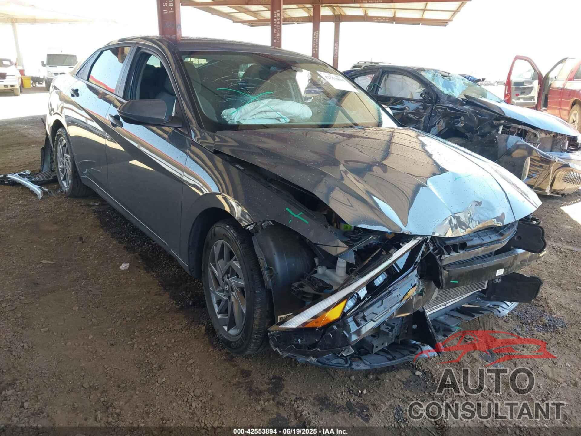 HYUNDAI ELANTRA 2024 - KMHLM4DG4RU842874
