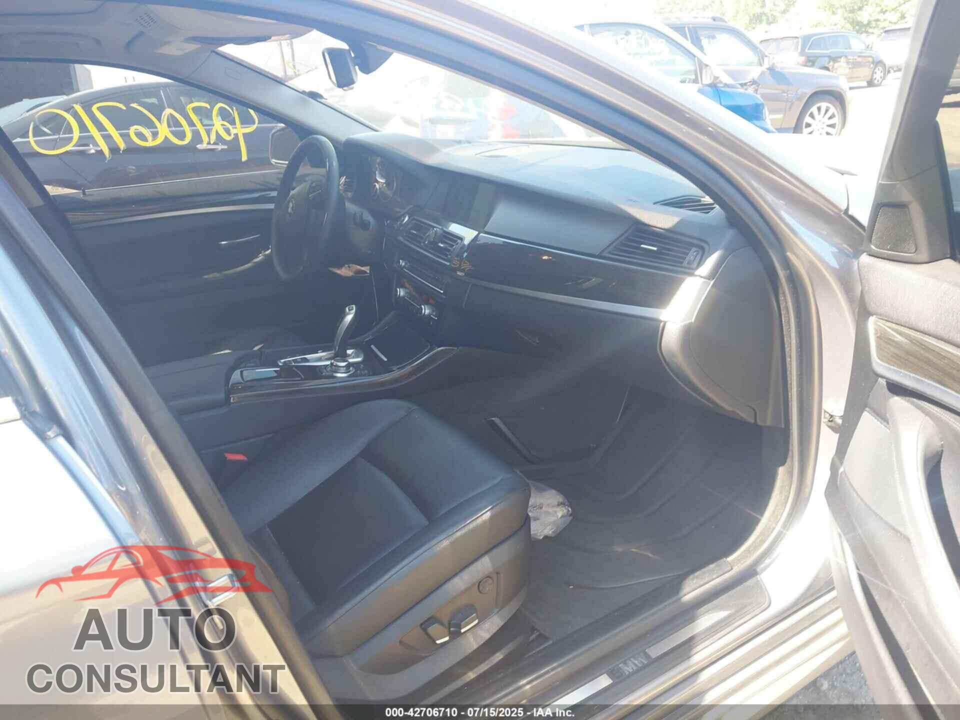 BMW 528I 2013 - WBAXH5C51DD106951