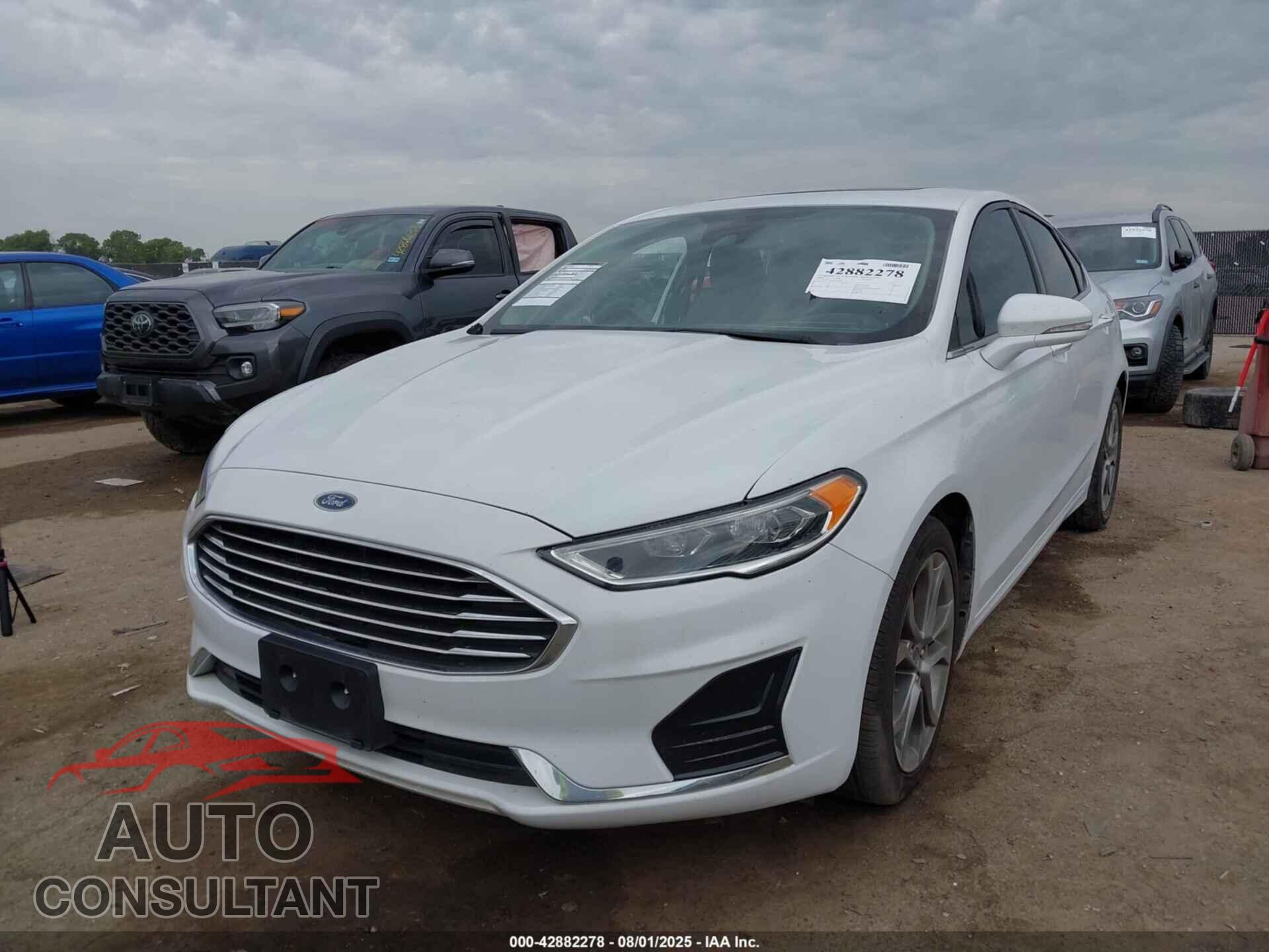 FORD FUSION 2020 - 3FA6P0CD1LR131582