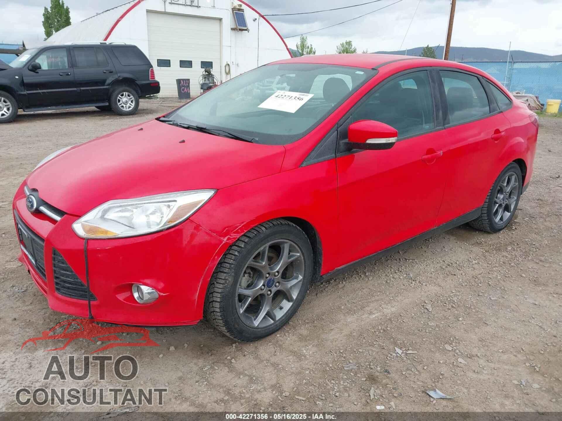 FORD FOCUS 2014 - 1FADP3F2XEL302740