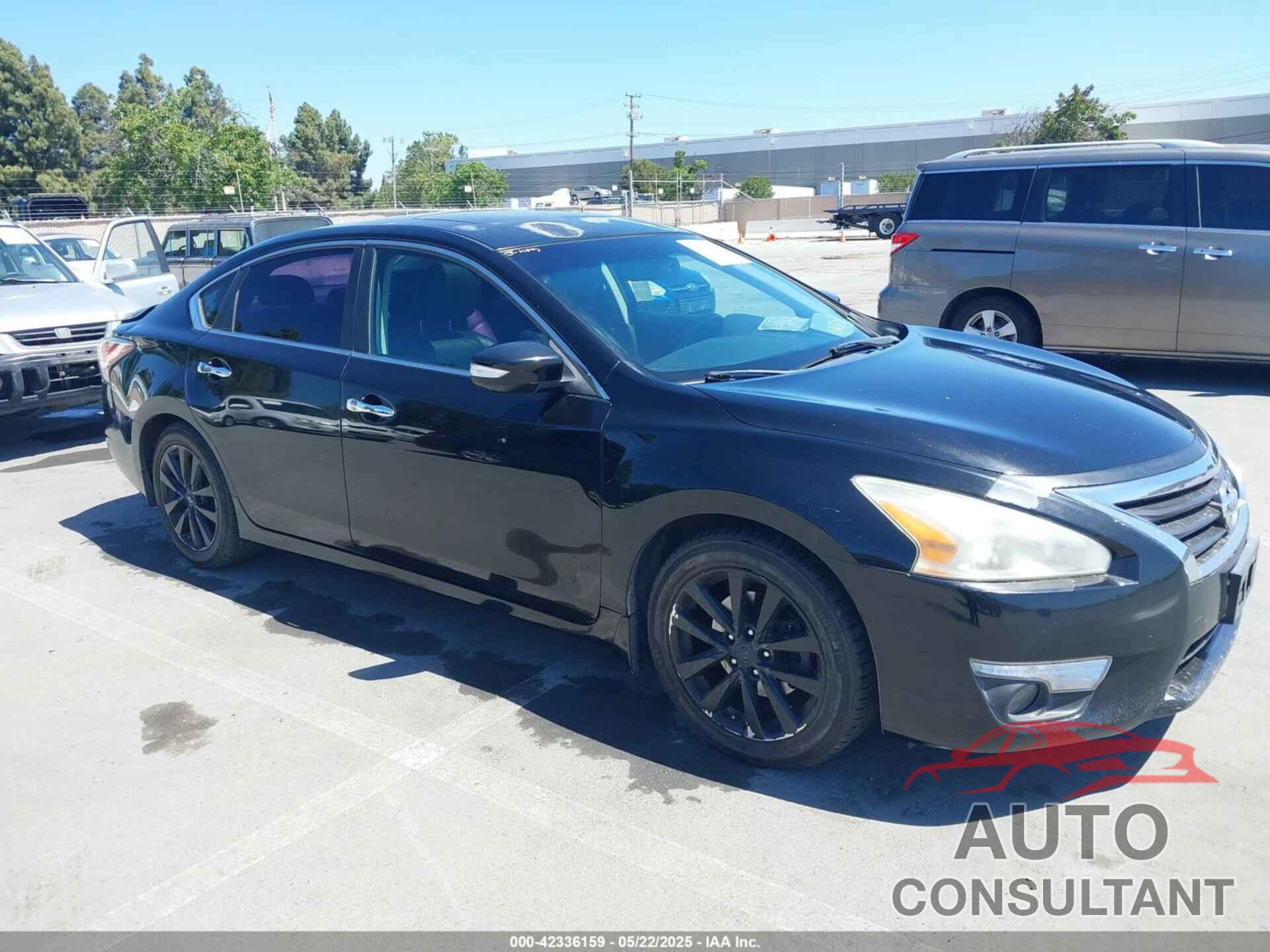 NISSAN ALTIMA 2015 - 1N4AL3AP7FN861380