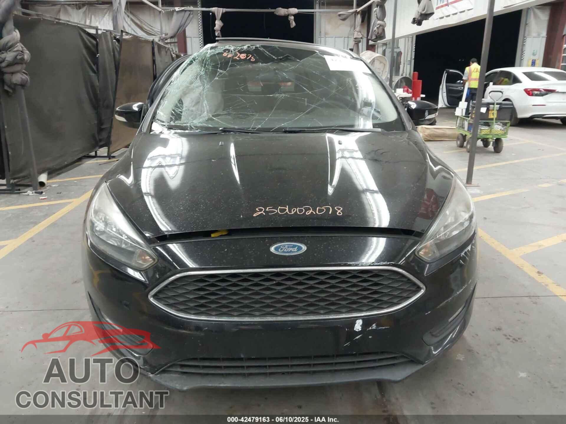FORD FOCUS 2017 - 1FADP3H22HL314642