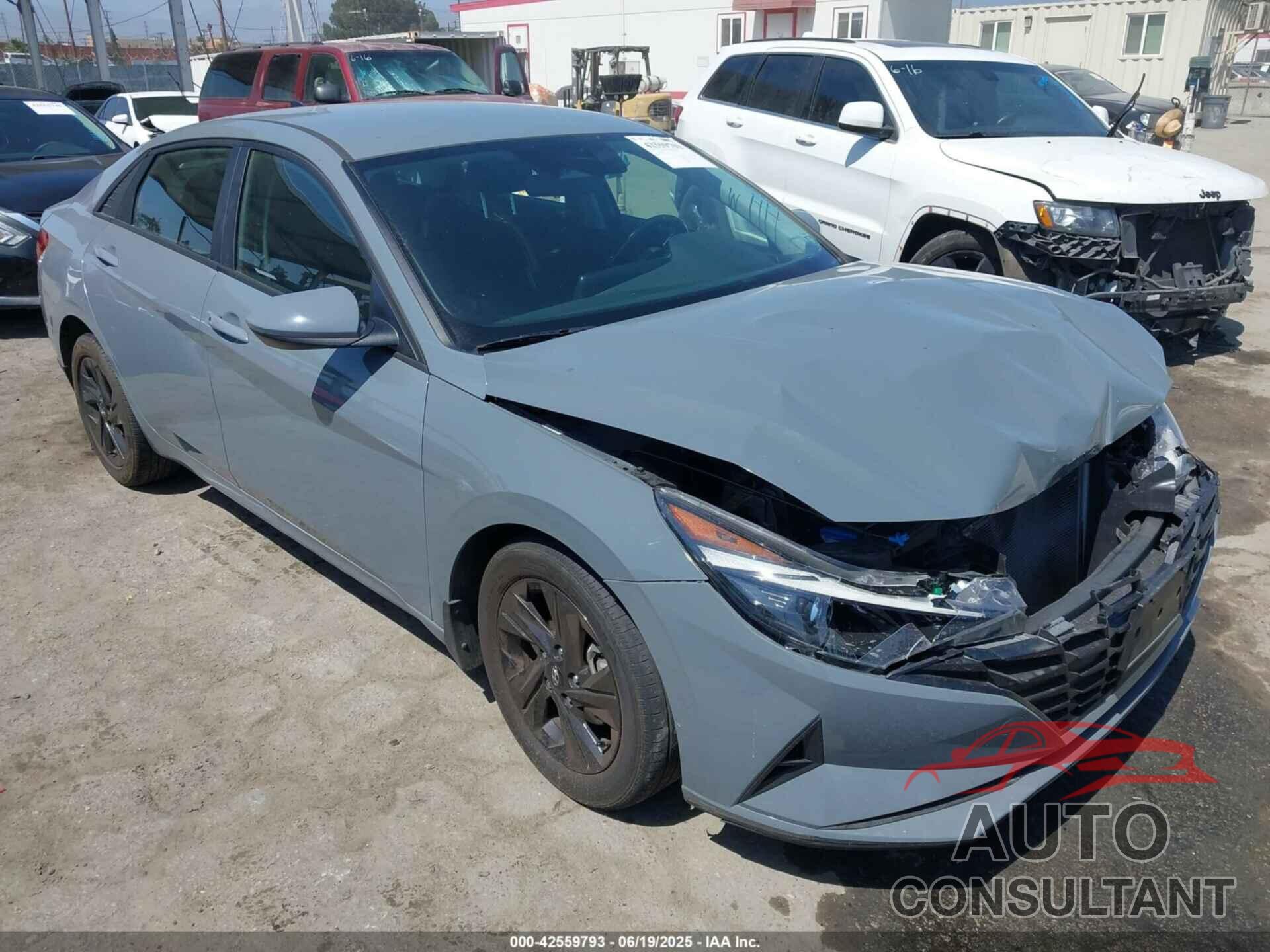 HYUNDAI ELANTRA 2022 - KMHLS4AG7NU217969