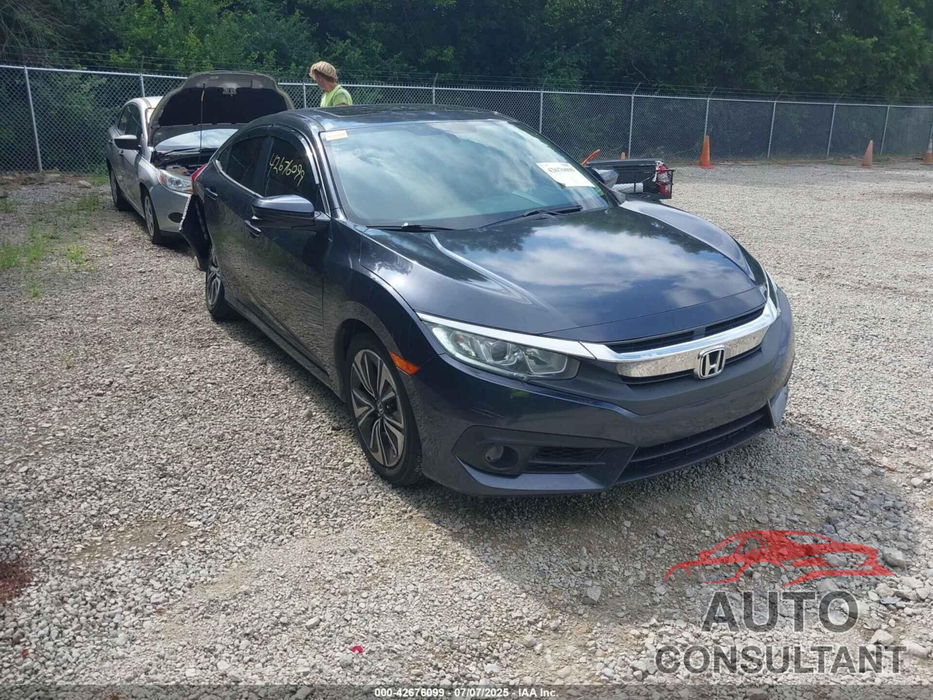 HONDA CIVIC 2018 - 2HGFC1F36JH646179