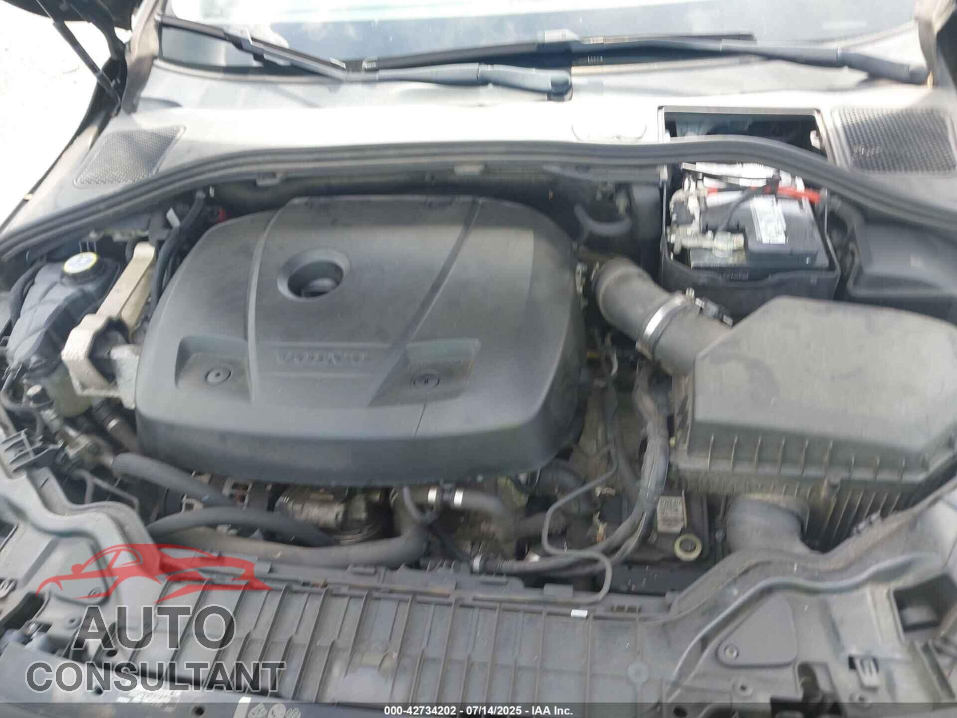 VOLVO V60 2015 - YV140MEK5F1266078