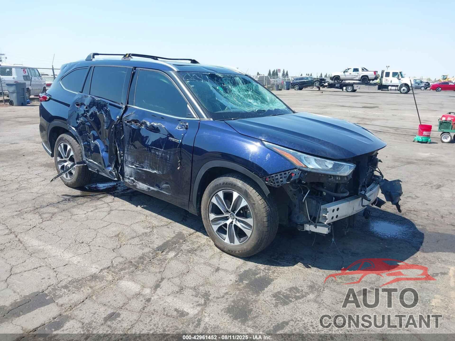 TOYOTA HIGHLANDER 2020 - 5TDGARAH9LS500292