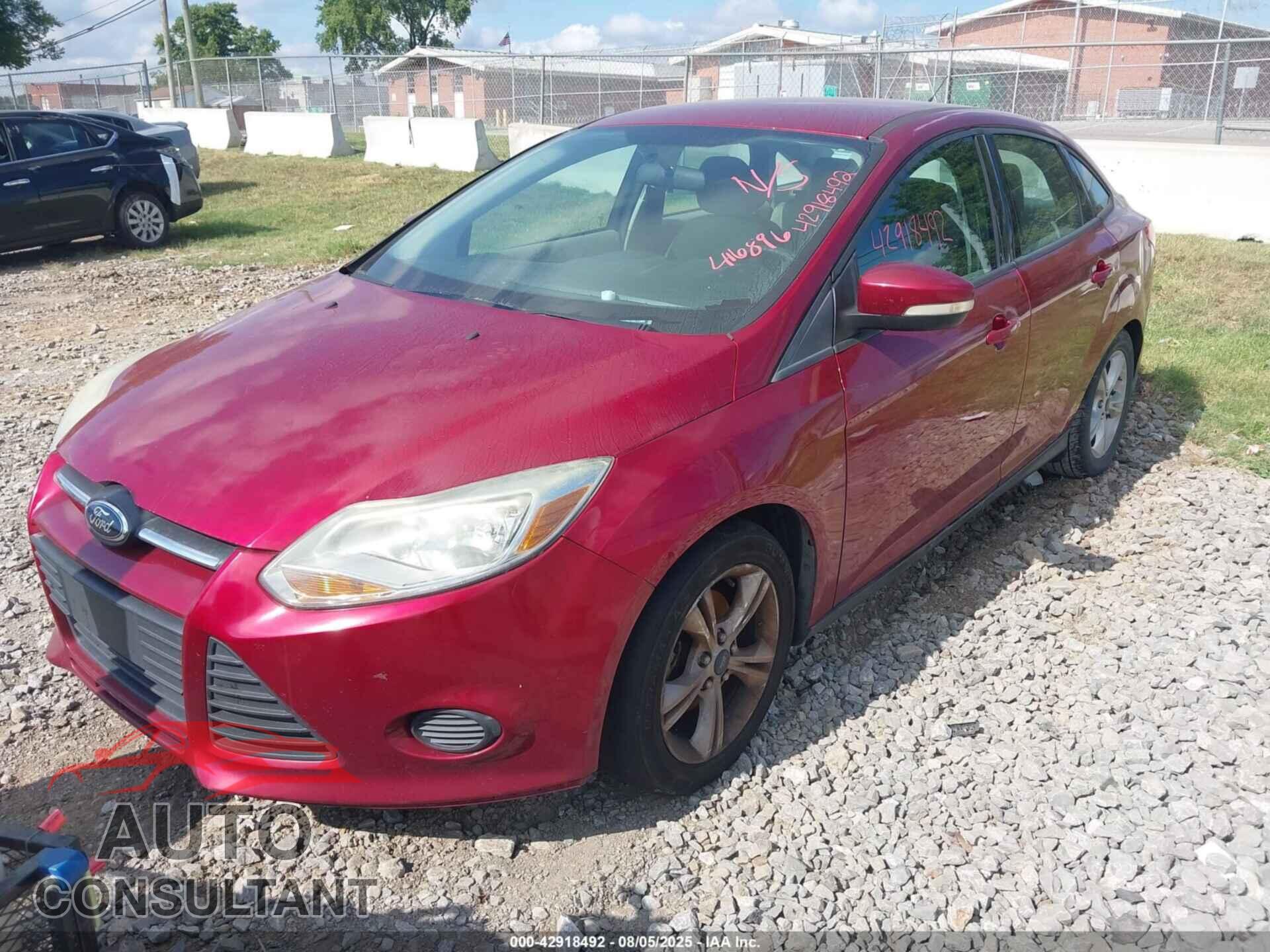 FORD FOCUS 2014 - 1FADP3F28EL416896