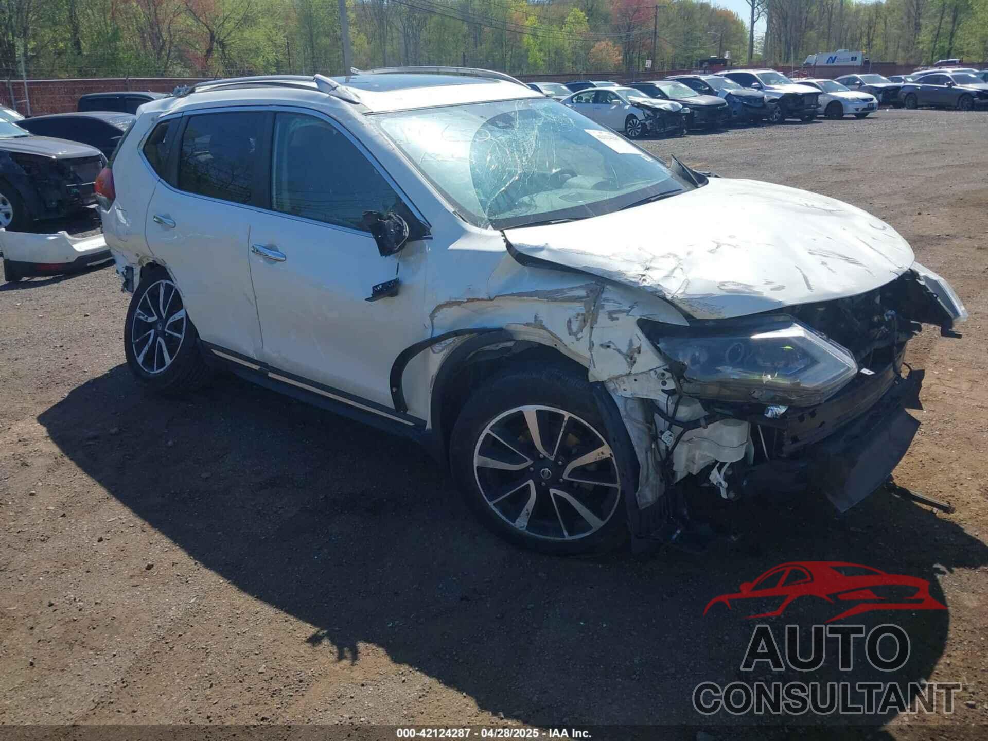 NISSAN ROGUE 2019 - 5N1AT2MV8KC728532
