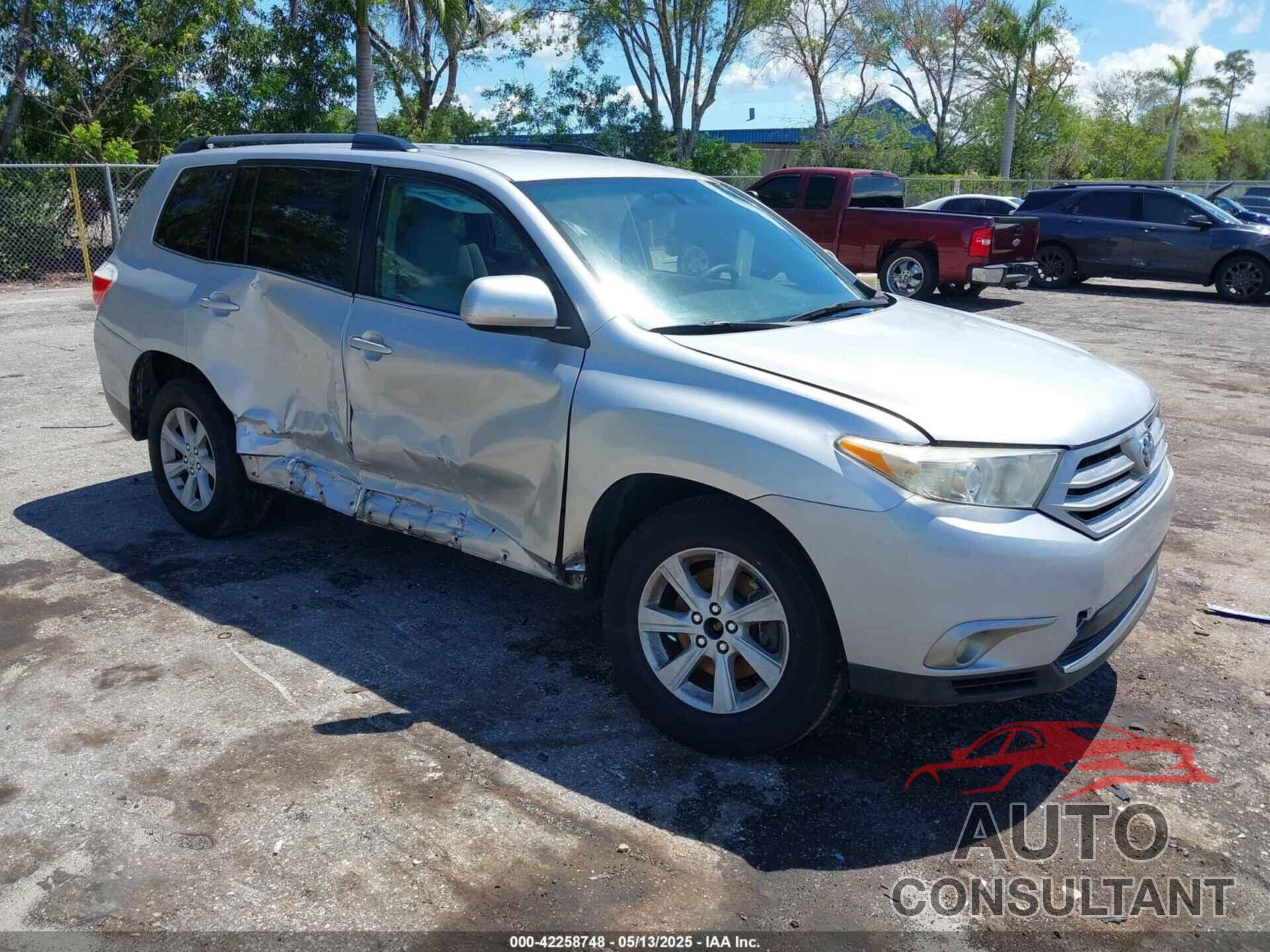 TOYOTA HIGHLANDER 2013 - 5TDZK3EH3DS098705
