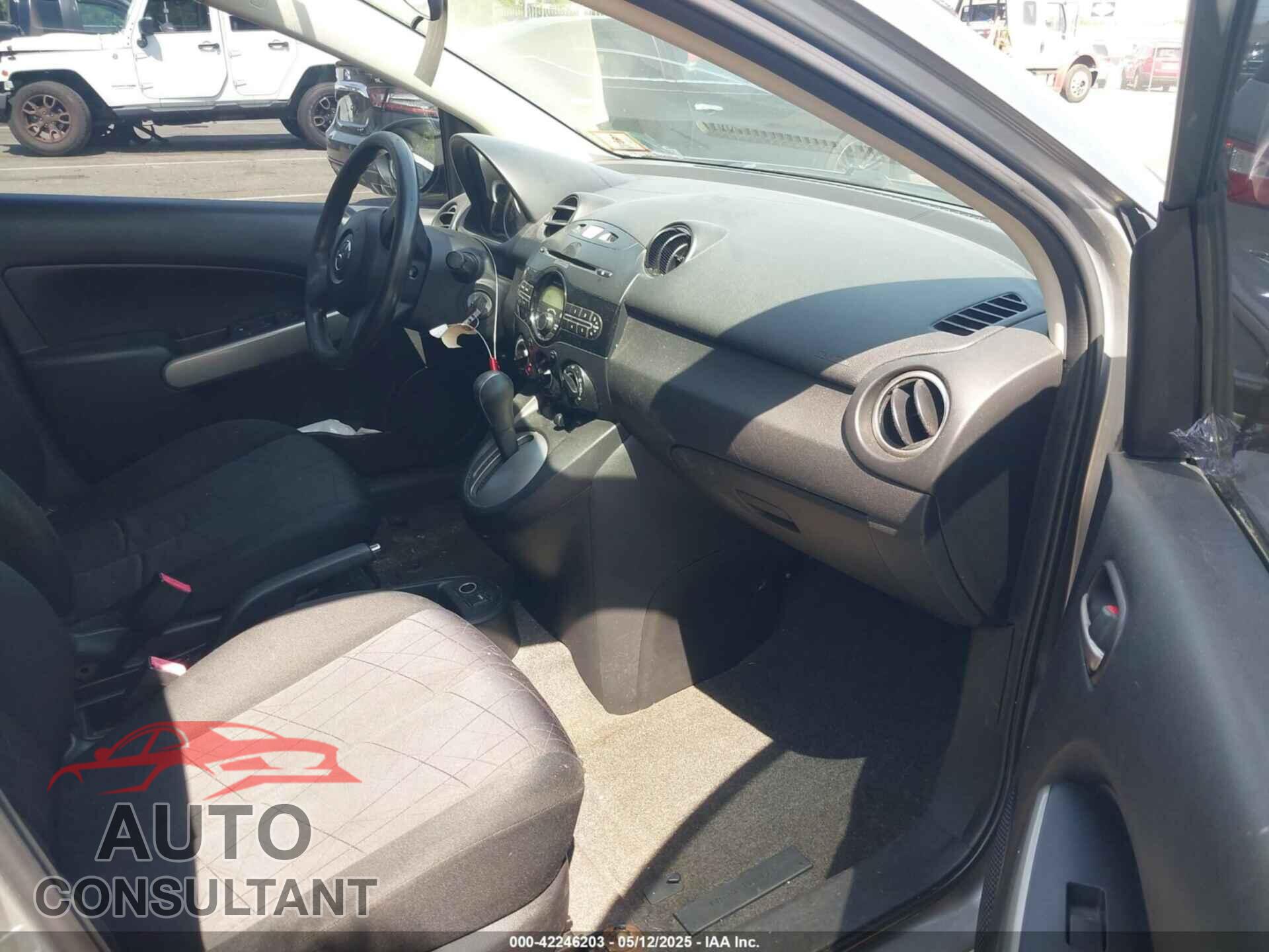 MAZDA MAZDA2 2013 - JM1DE1KY3D0155014