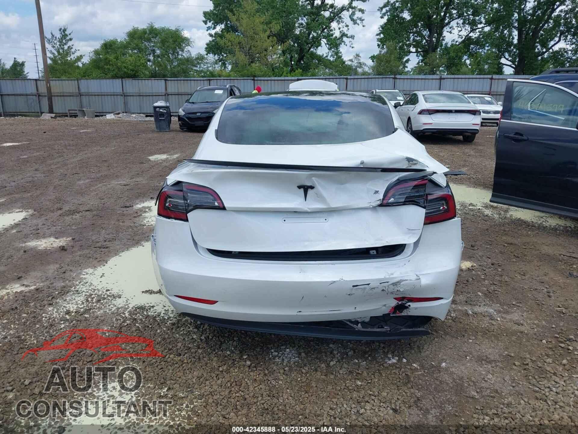 TESLA MODEL 3 2023 - 5YJ3E1EA8PF608429