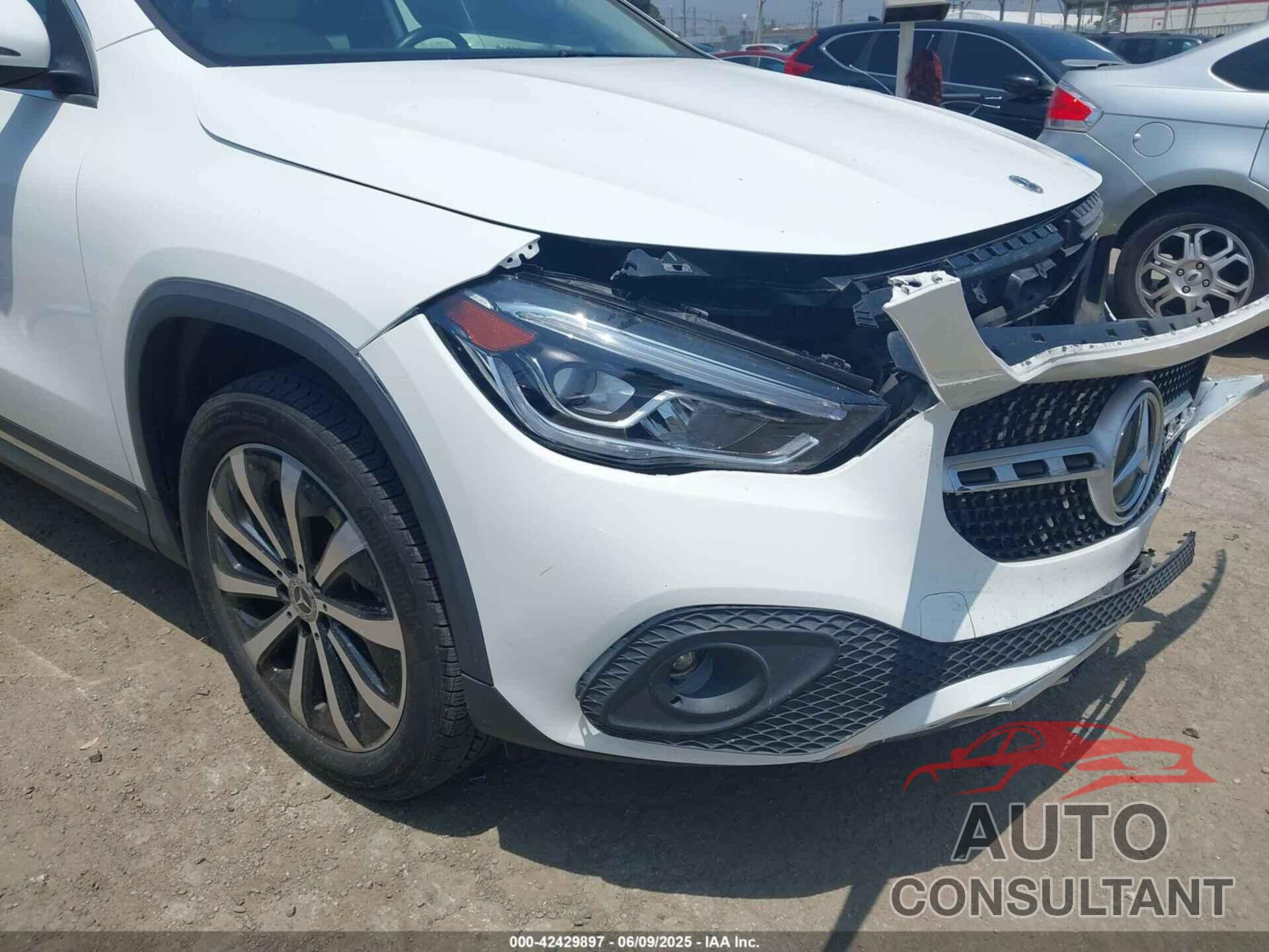 MERCEDES-BENZ GLA 250 2023 - W1N4N4GB2PJ462073
