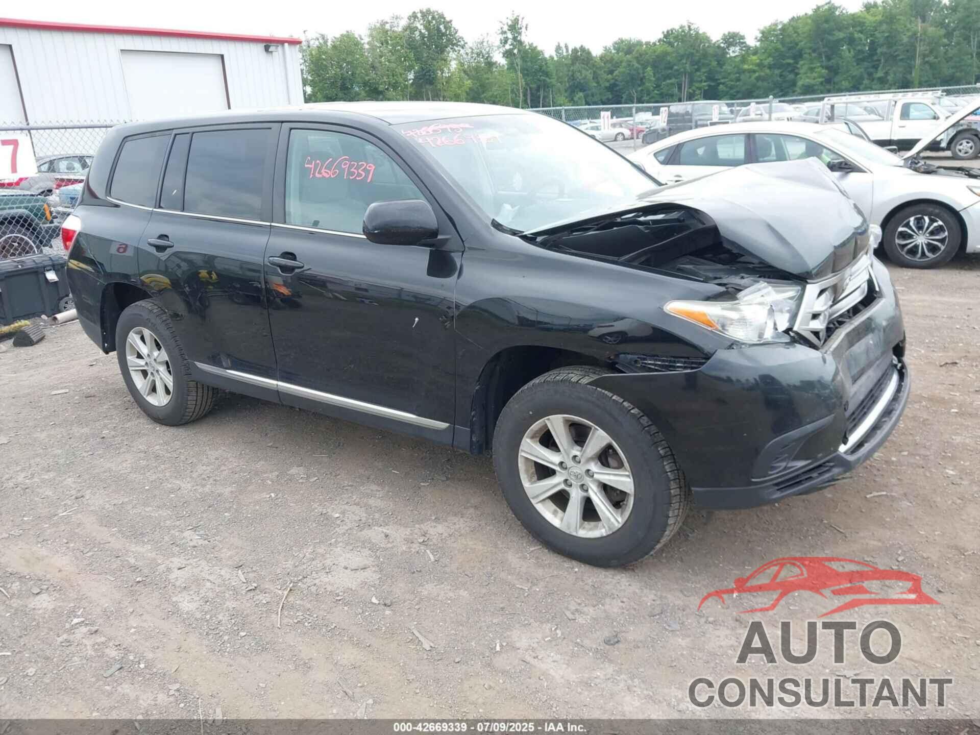 TOYOTA HIGHLANDER 2013 - 5TDBK3EH4DS229318