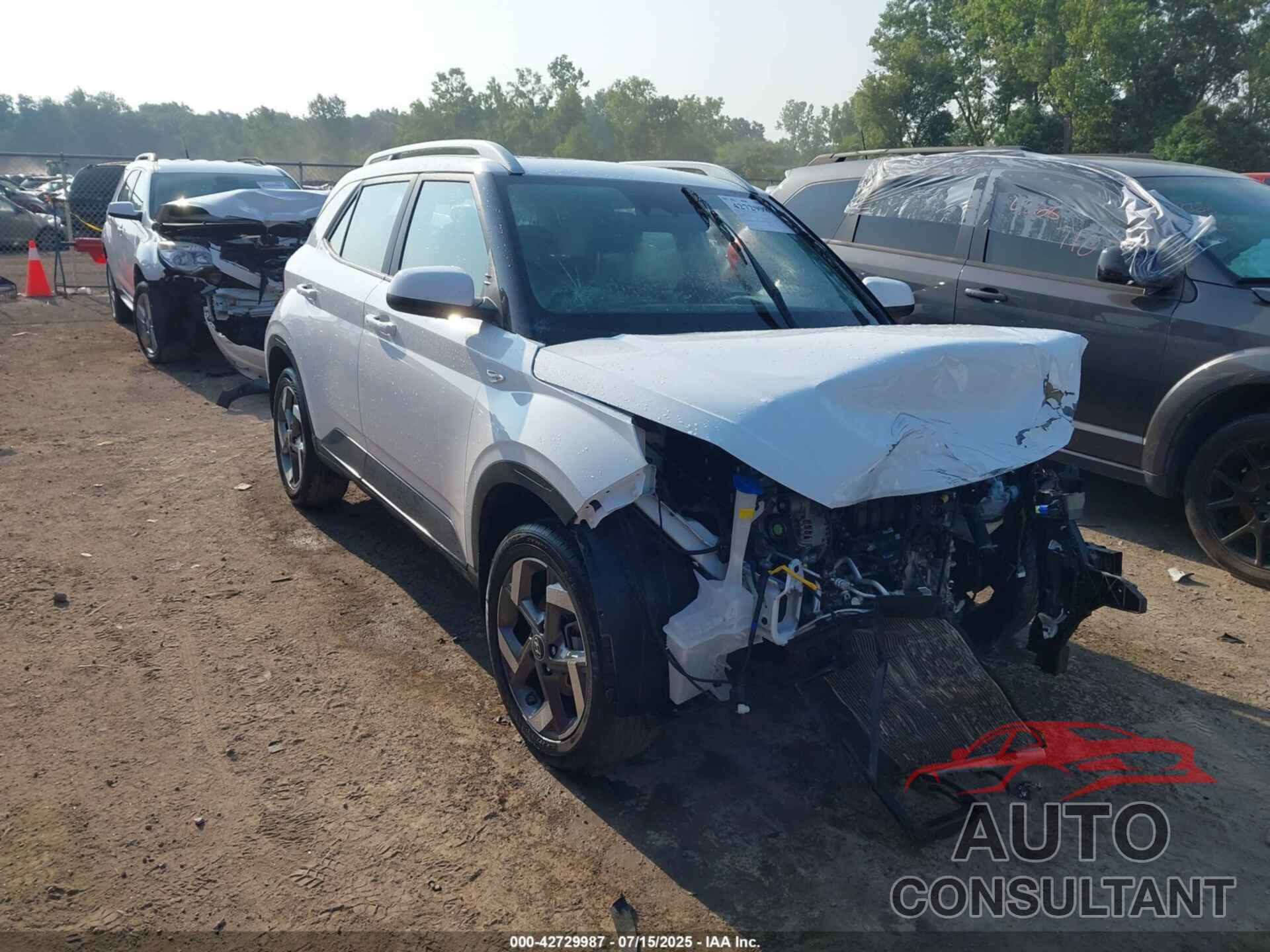 HYUNDAI VENUE 2025 - KMHRC8A34SU365116