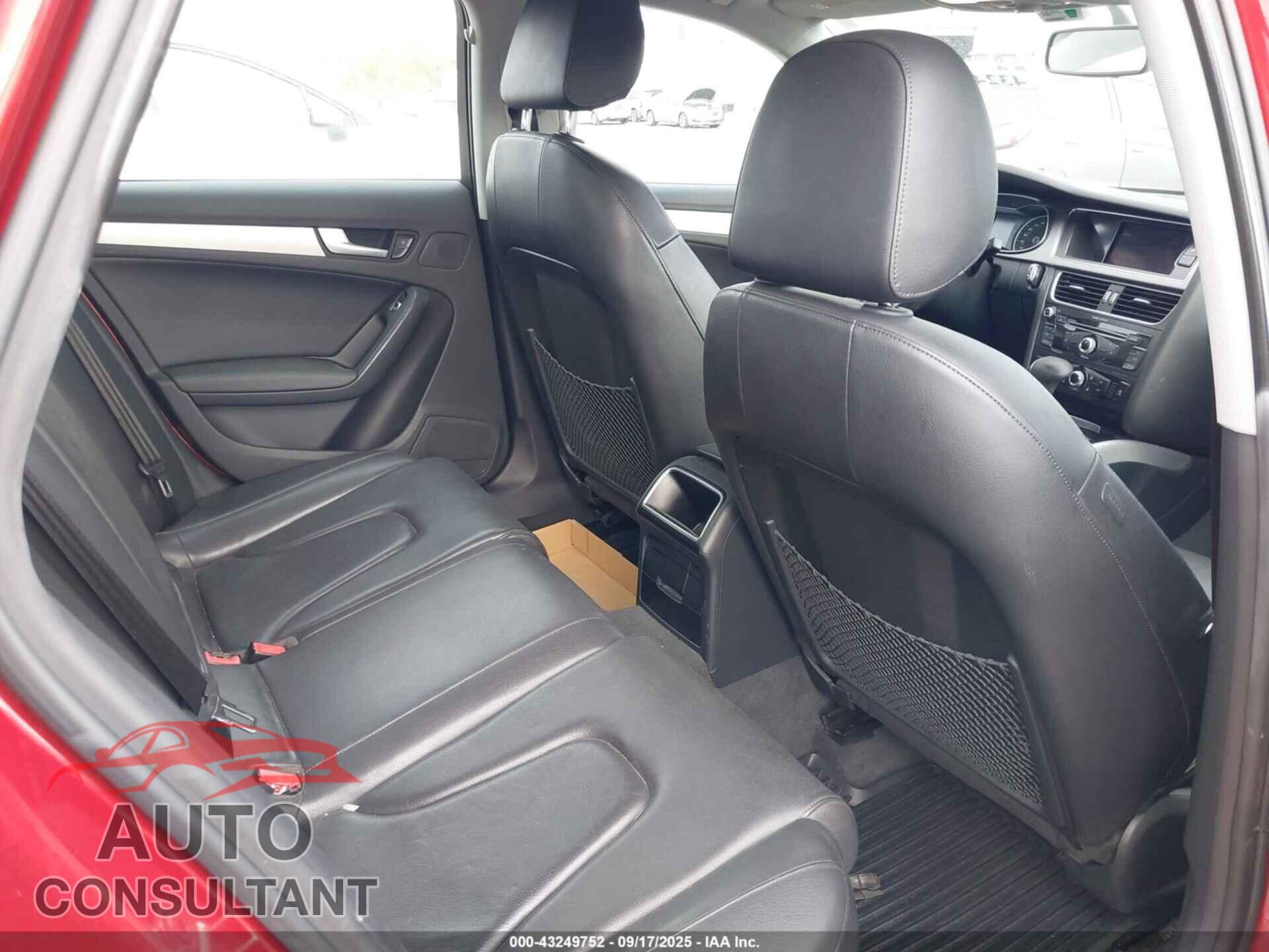 AUDI A4 2013 - WAUBFAFL2DN021243