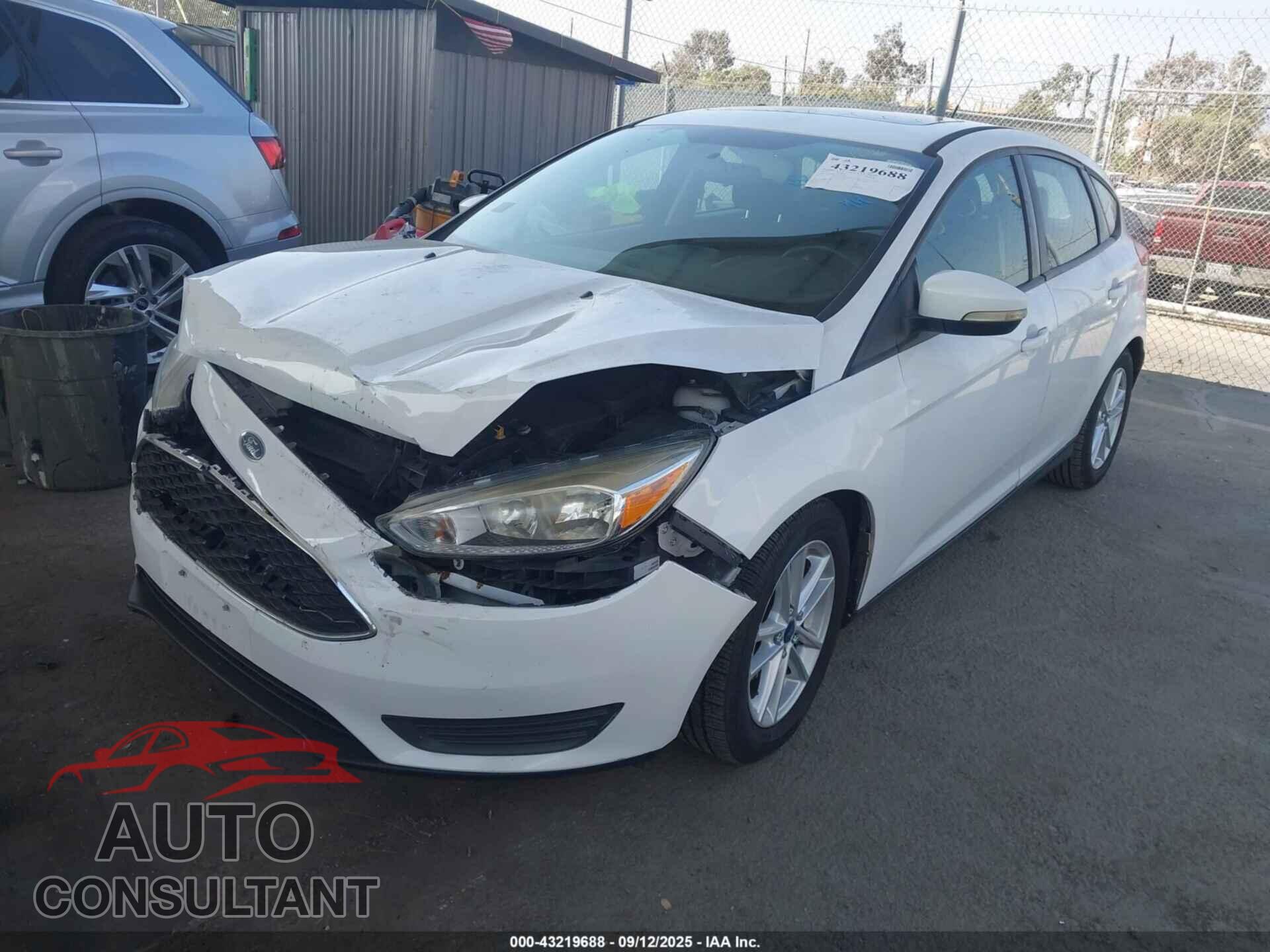 FORD FOCUS 2016 - 1FADP3K23GL363937
