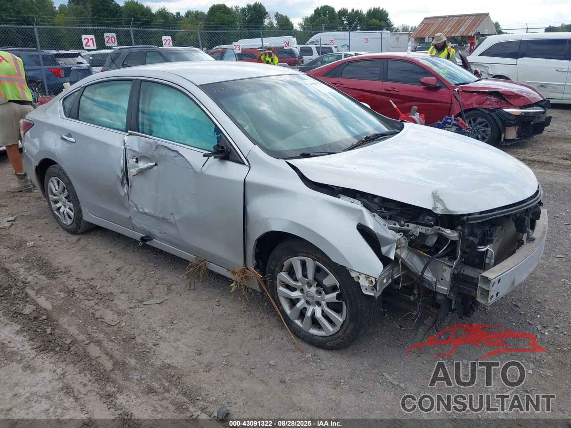 NISSAN ALTIMA 2015 - 1N4AL3AP5FN329643