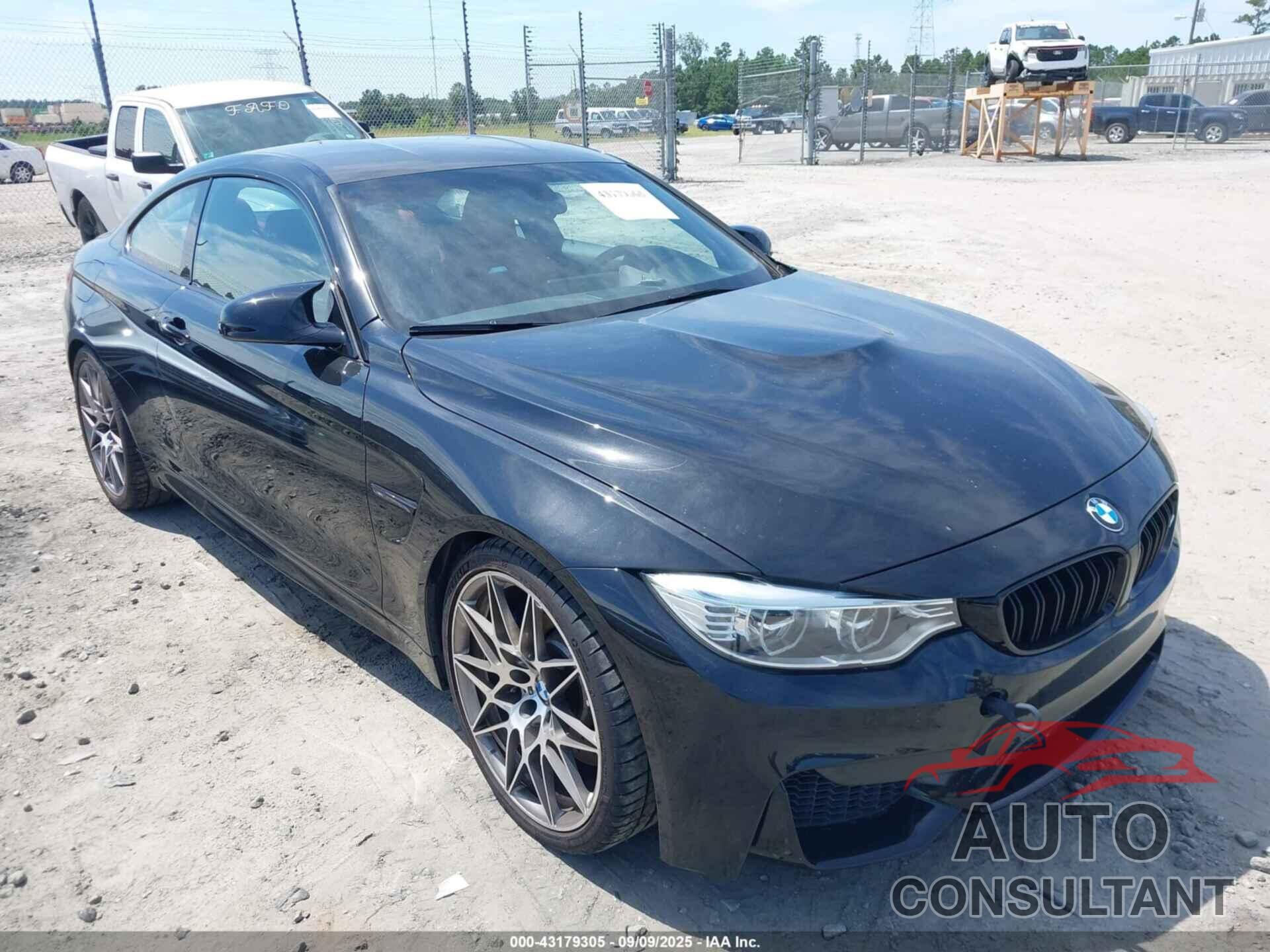 BMW M4 2017 - WBS3R9C55HK709577