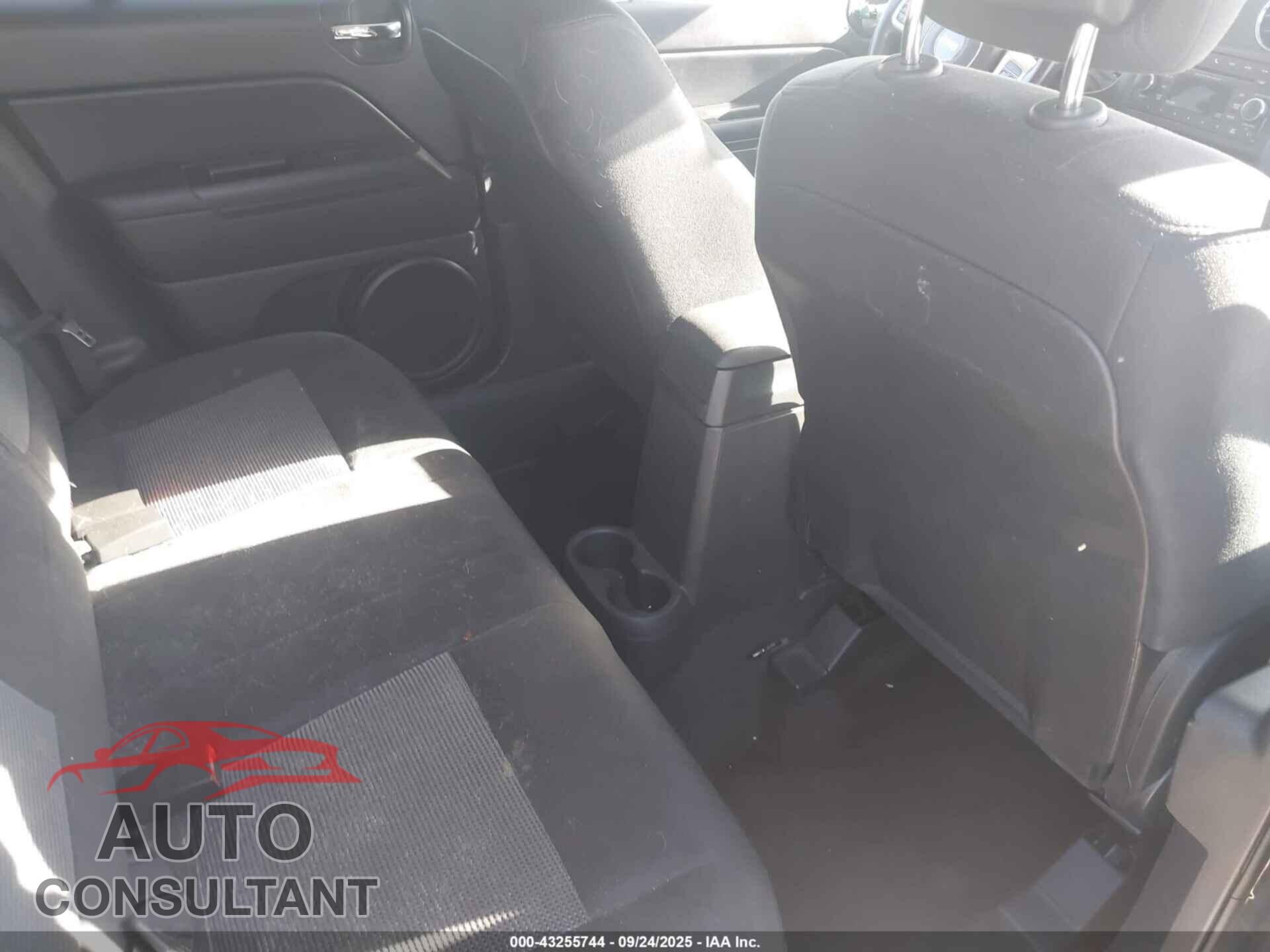 JEEP COMPASS 2013 - 1C4NJDEB8DD207450
