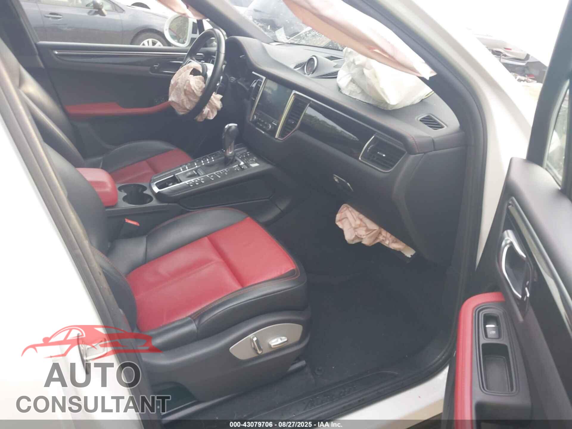 PORSCHE MACAN 2017 - WP1AA2A57HLB82618