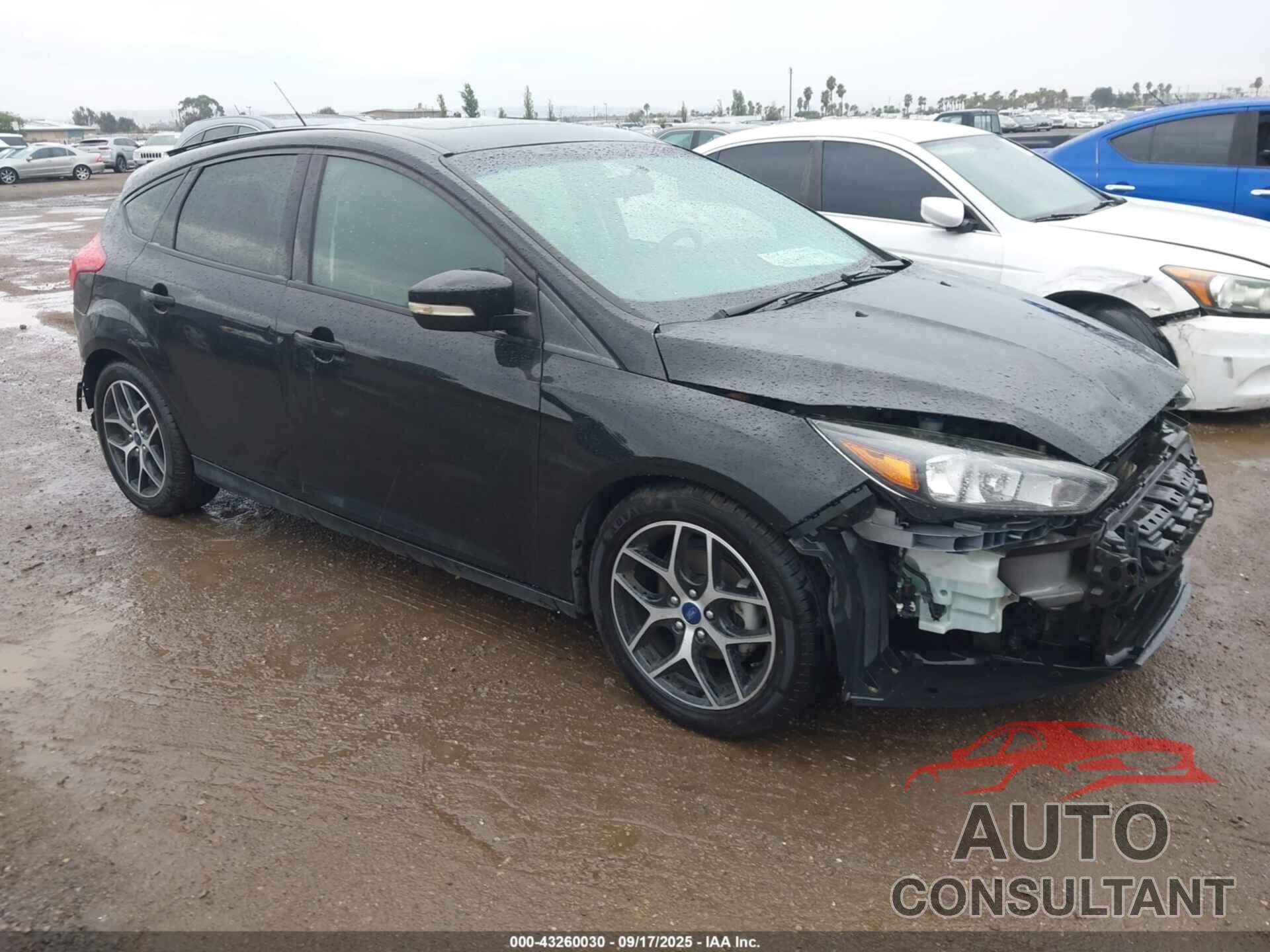 FORD FOCUS 2018 - 1FADP3M20JL211408