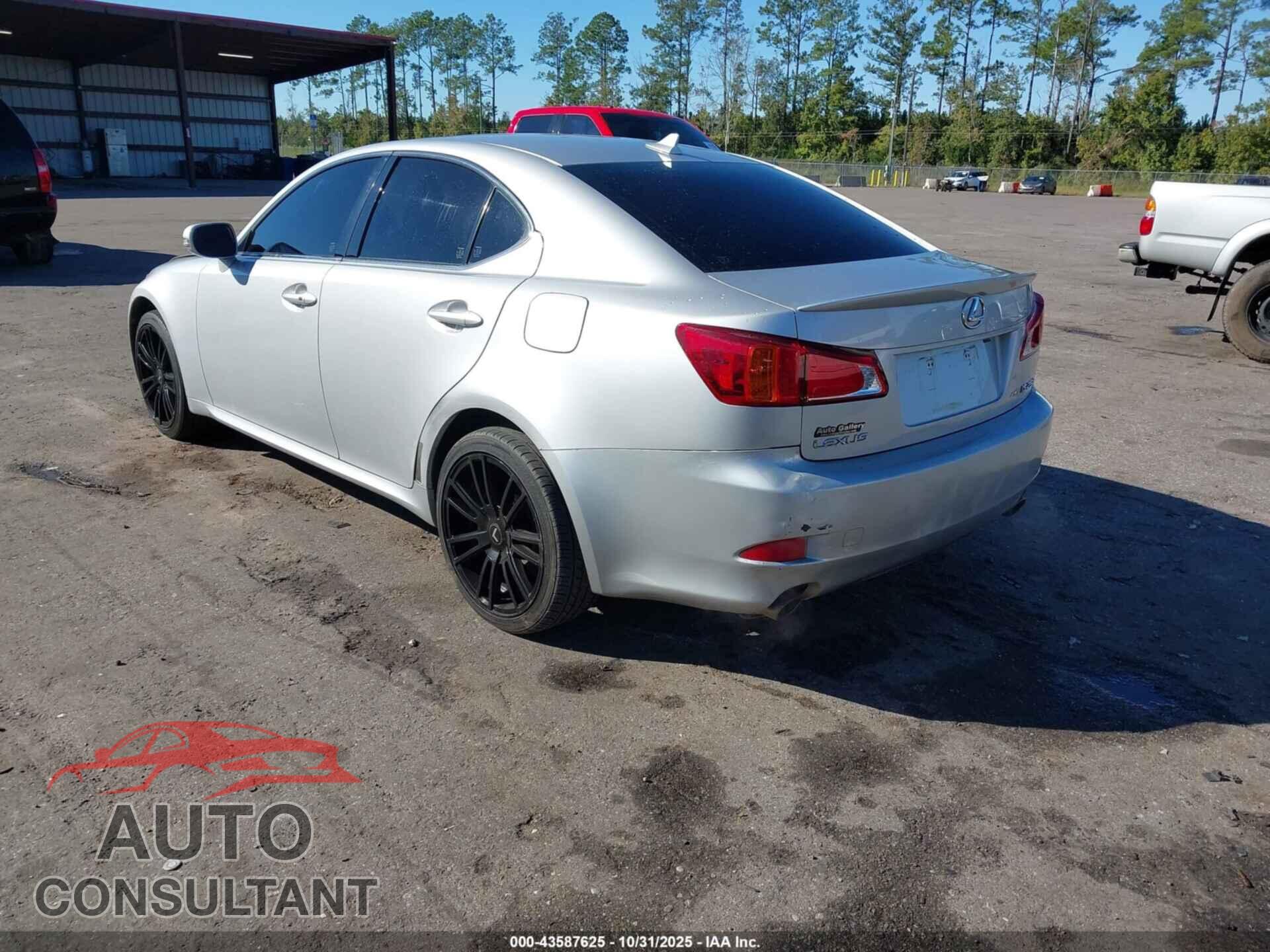 LEXUS IS 250 2010 - JTHCF5C21A5040841