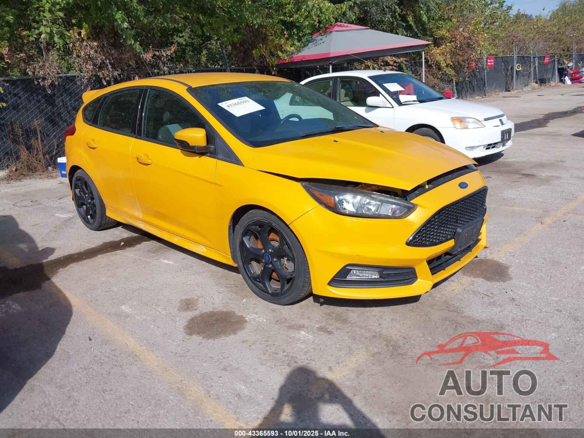 FORD FOCUS ST 2015 - 1FADP3L92FL331197