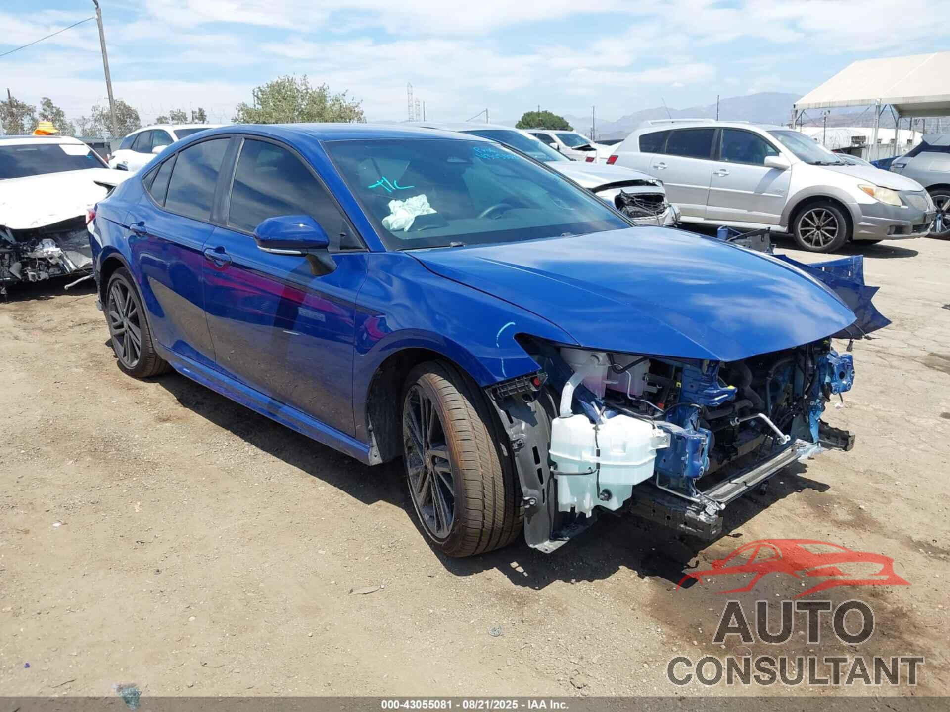 TOYOTA CAMRY 2025 - 4T1DAACK0SU106960