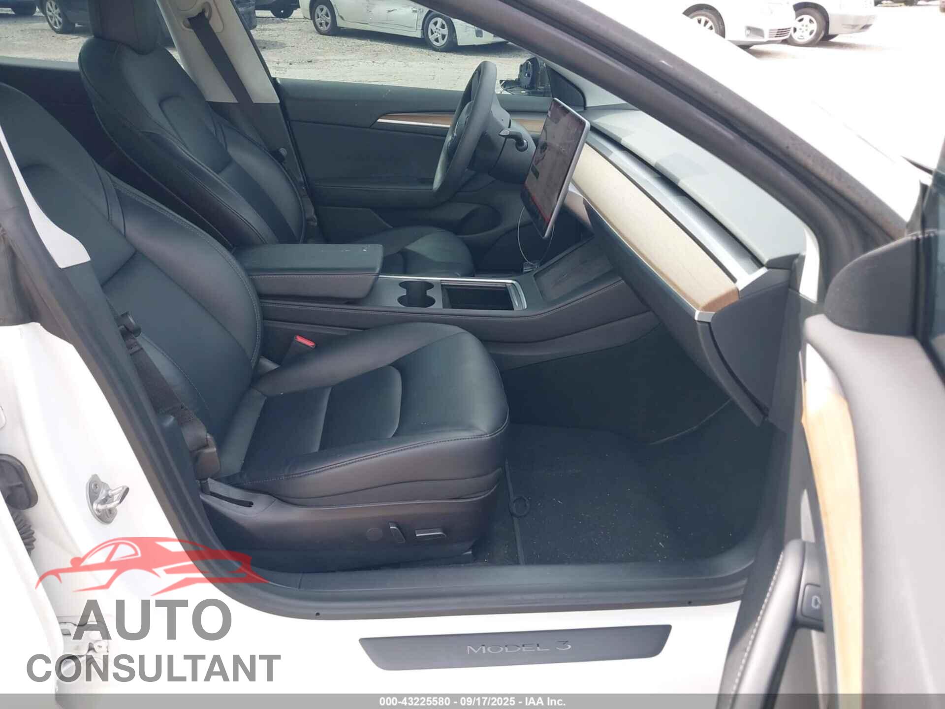 TESLA MODEL 3 2021 - 5YJ3E1EA1MF992100
